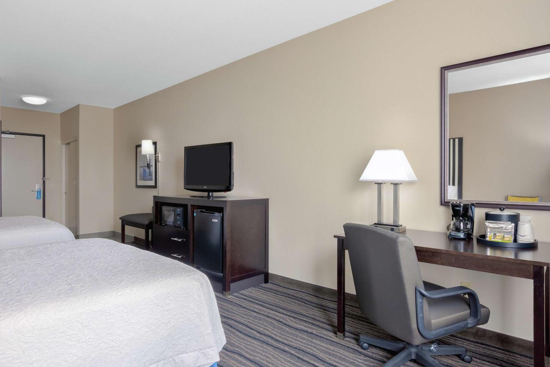 Hampton Inn & Suites Mountain View photo 17