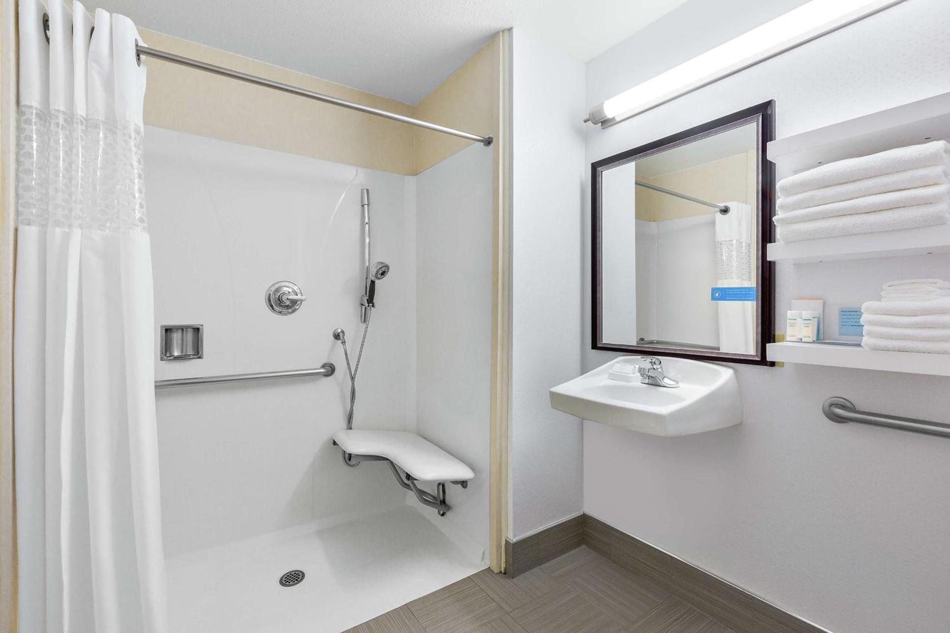 Hampton Inn & Suites Mountain View photo 29