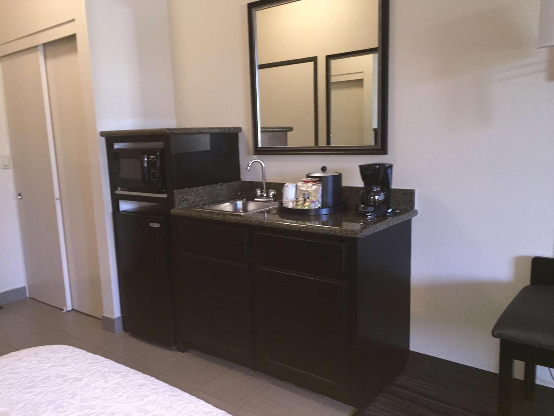 Hampton Inn & Suites Mountain View photo 38