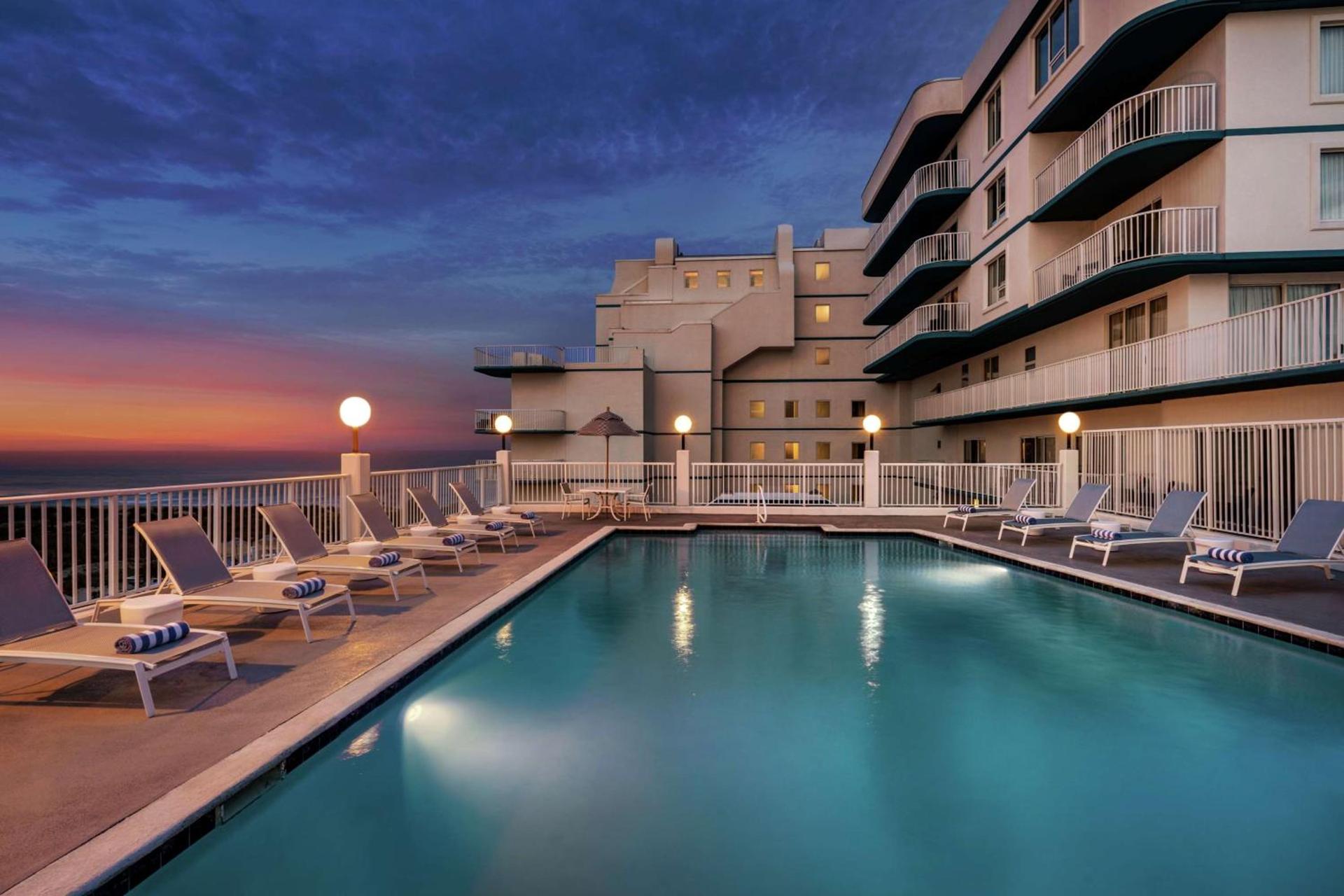 DoubleTree by Hilton Ocean City Oceanfront photo 11