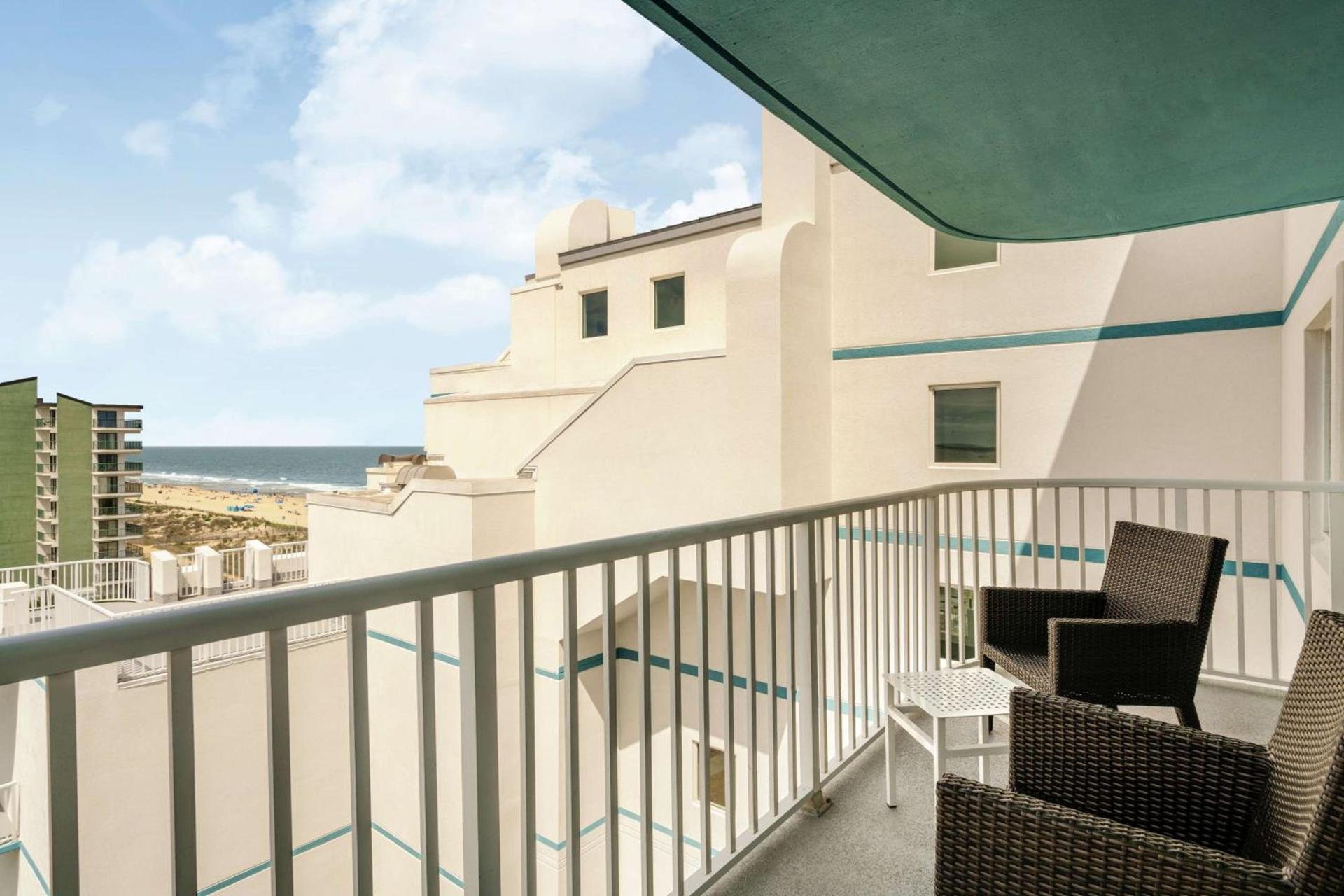 DoubleTree by Hilton Ocean City Oceanfront photo 27