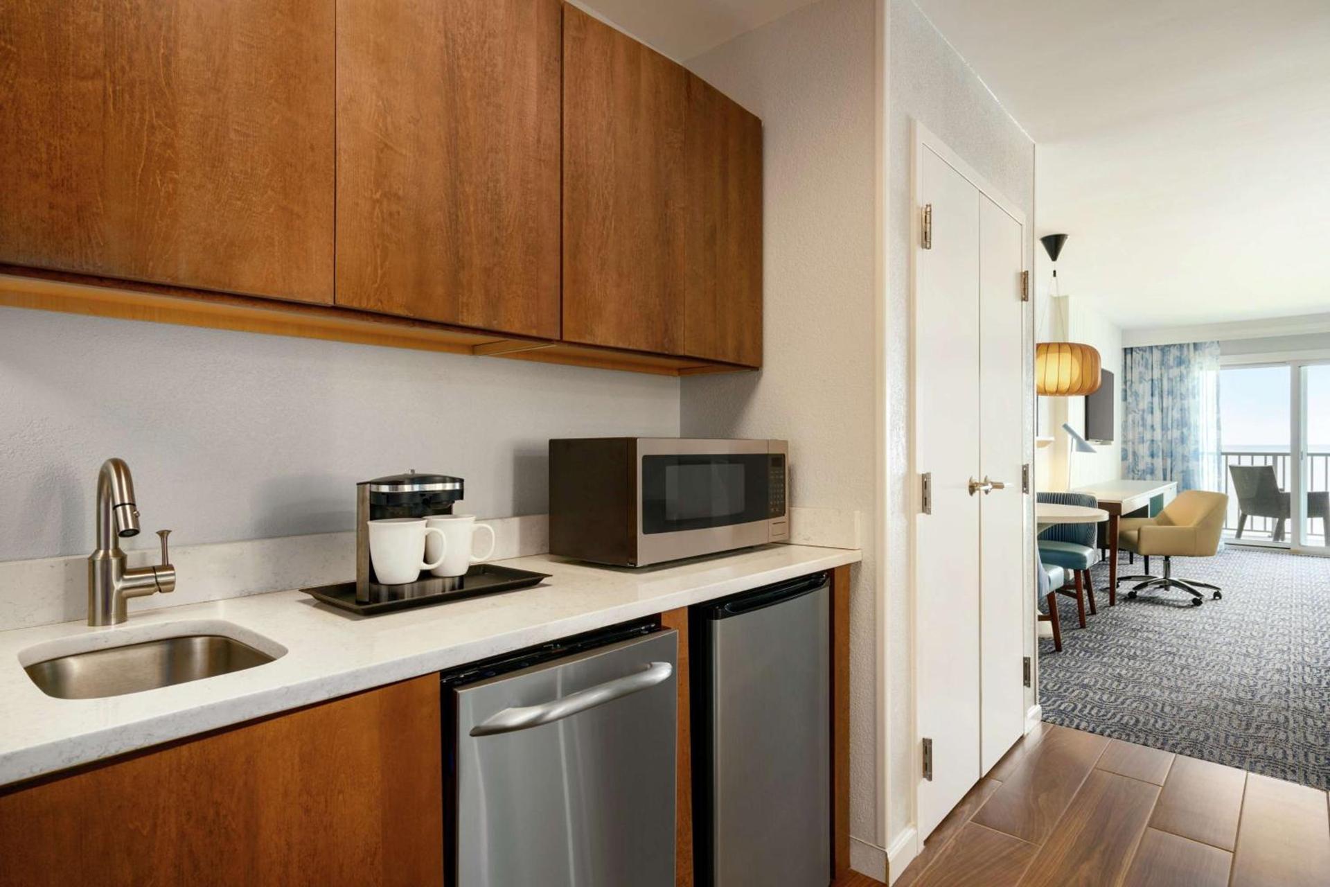 DoubleTree by Hilton Ocean City Oceanfront photo 54