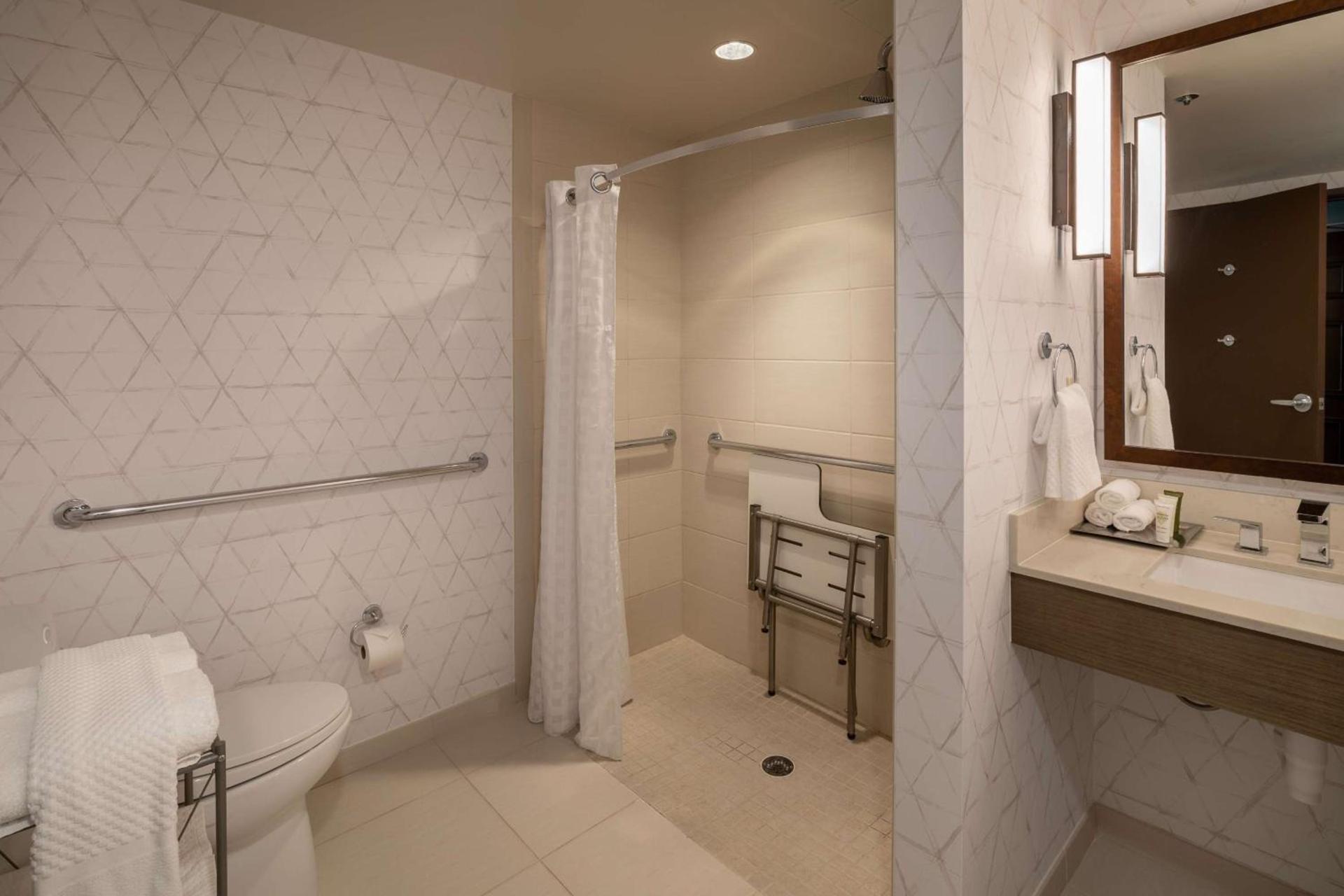 Hilton Asheville Biltmore Park photo 23