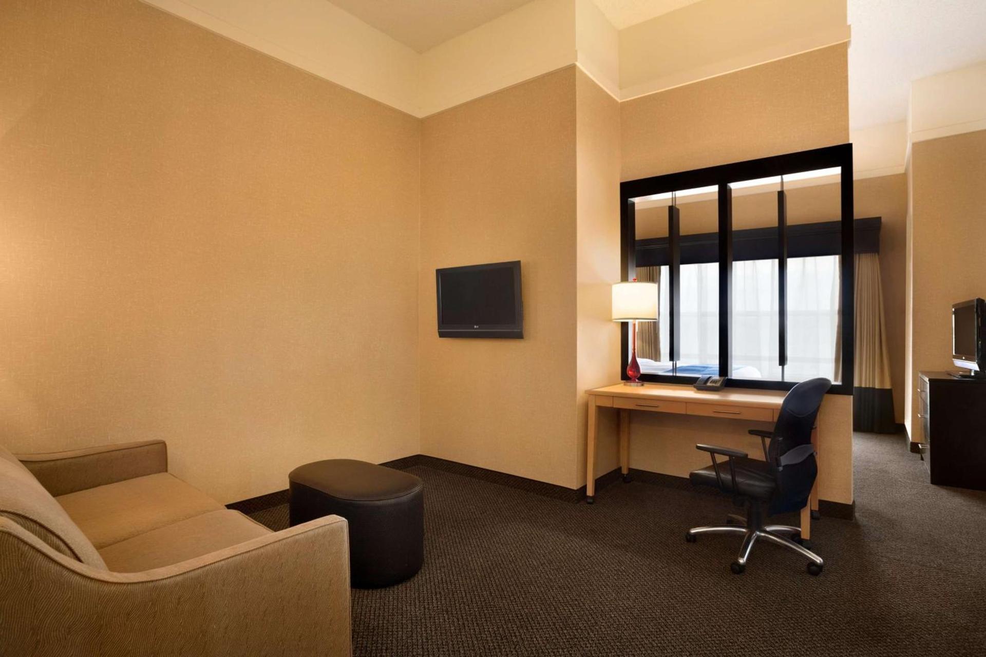 DoubleTree by Hilton Hotel Oklahoma City Airport photo 23