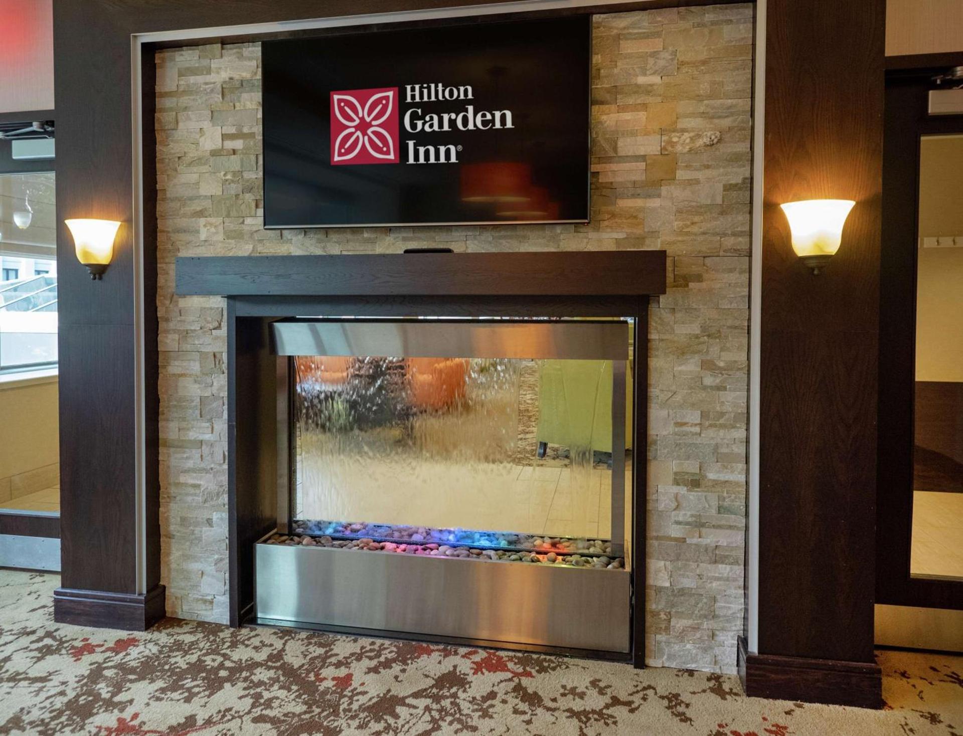 The Hilton Garden Inn Buffalo-Downtown photo 7