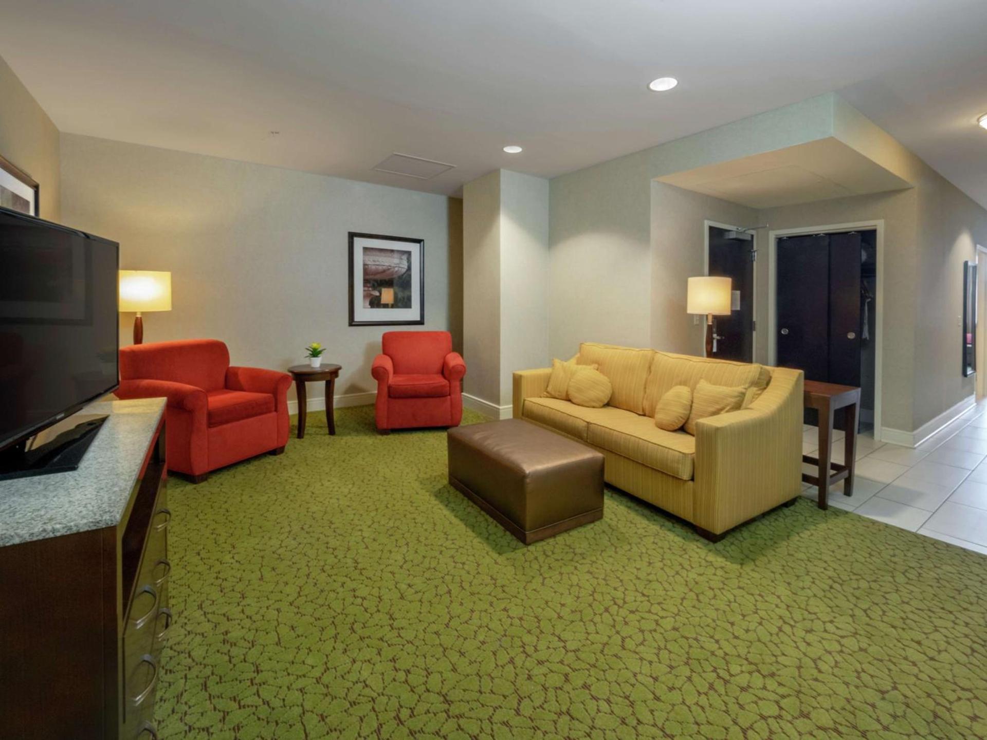 The Hilton Garden Inn Buffalo-Downtown photo 40
