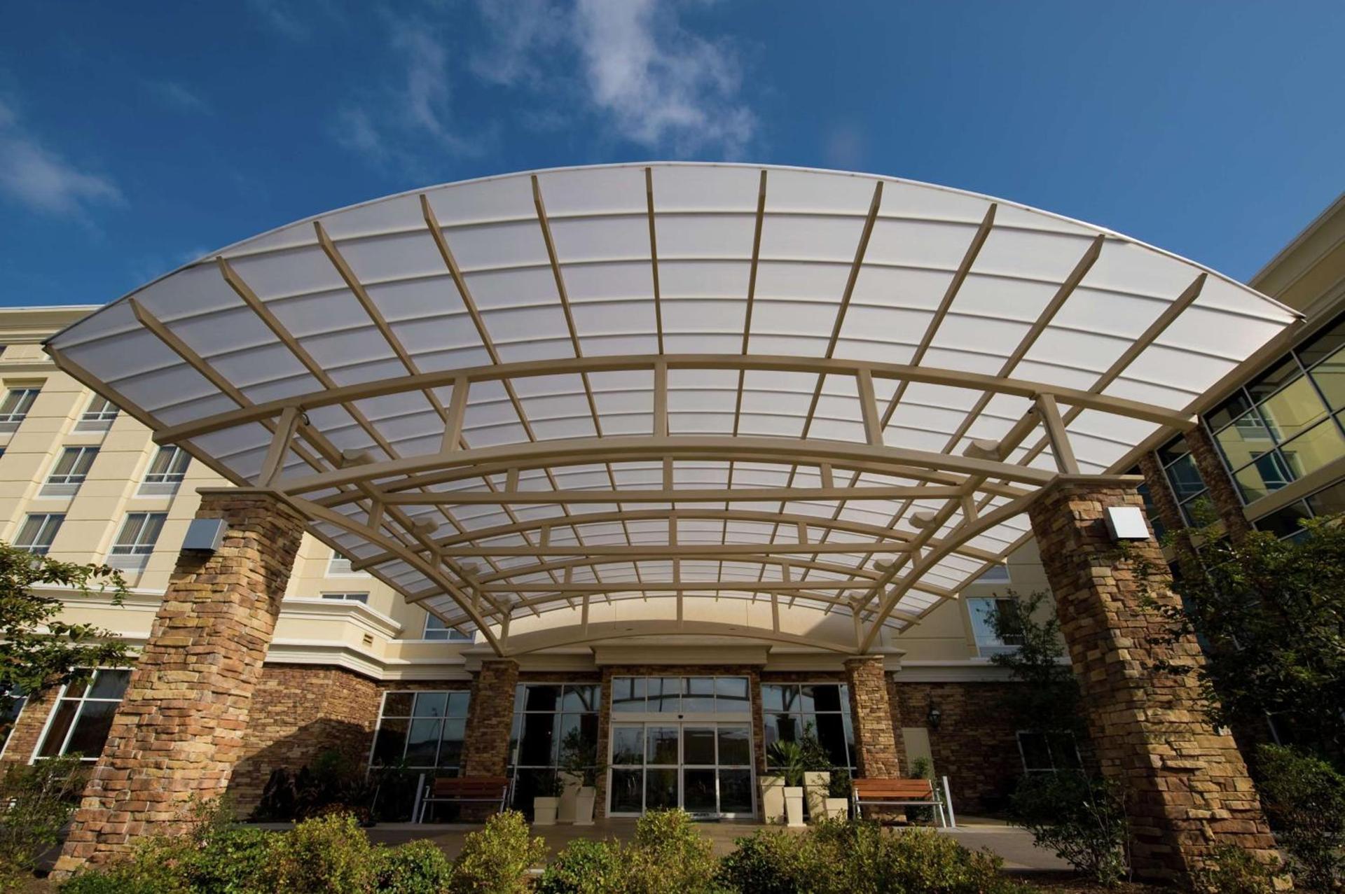 DoubleTree by Hilton North Charleston - Convention Center photo 2