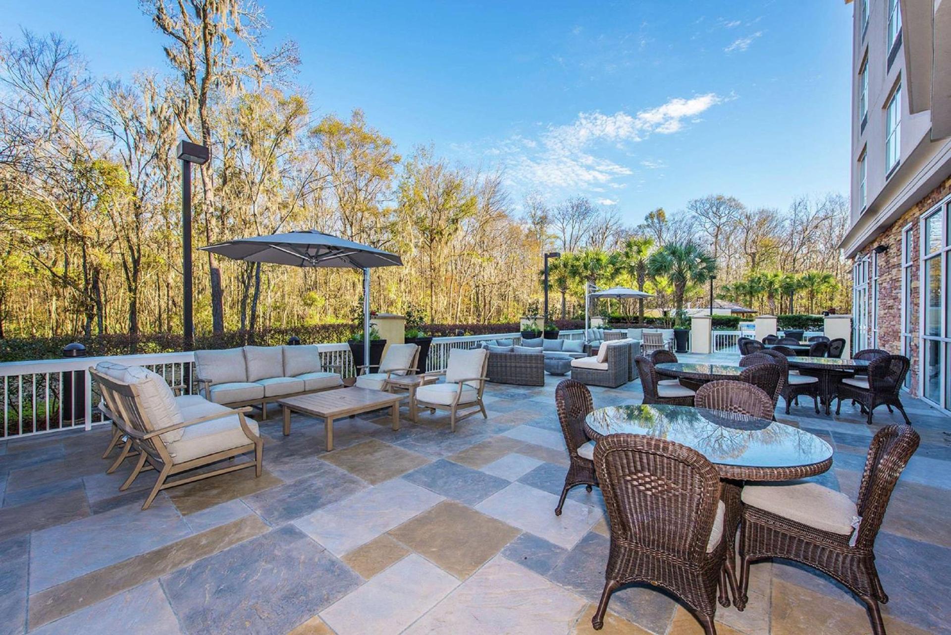 DoubleTree by Hilton North Charleston - Convention Center photo 4