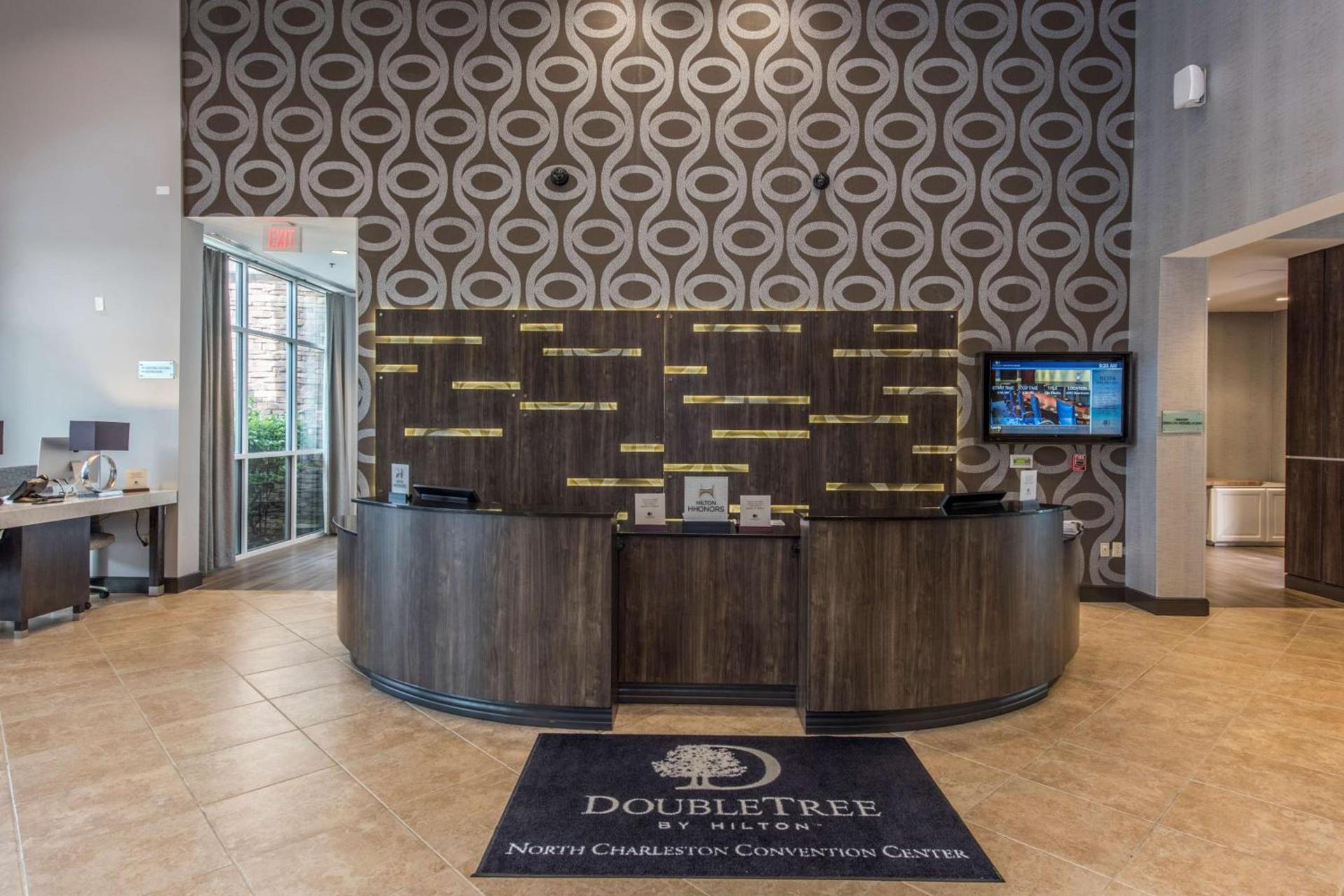 DoubleTree by Hilton North Charleston - Convention Center photo 12