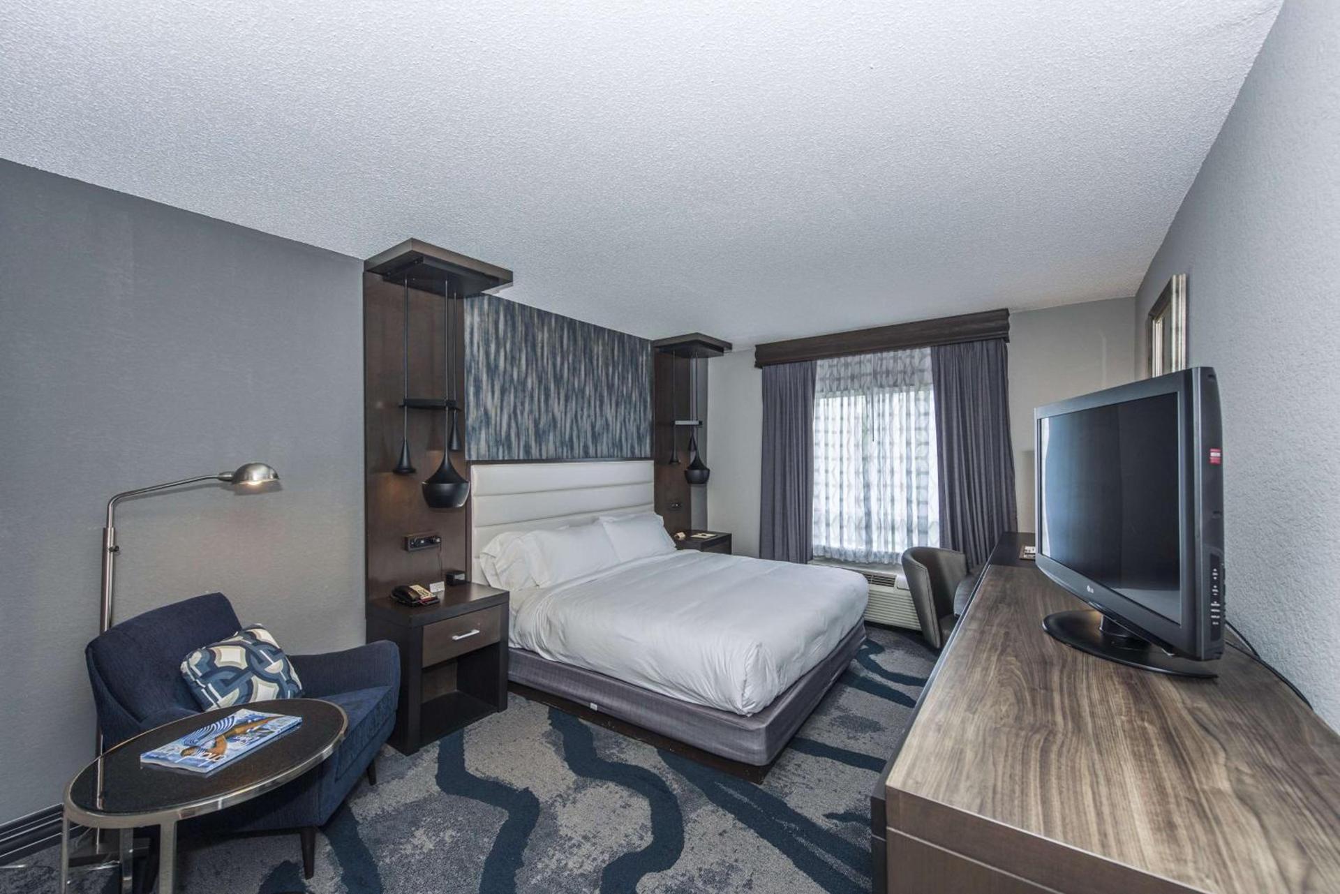 DoubleTree by Hilton North Charleston - Convention Center photo 25