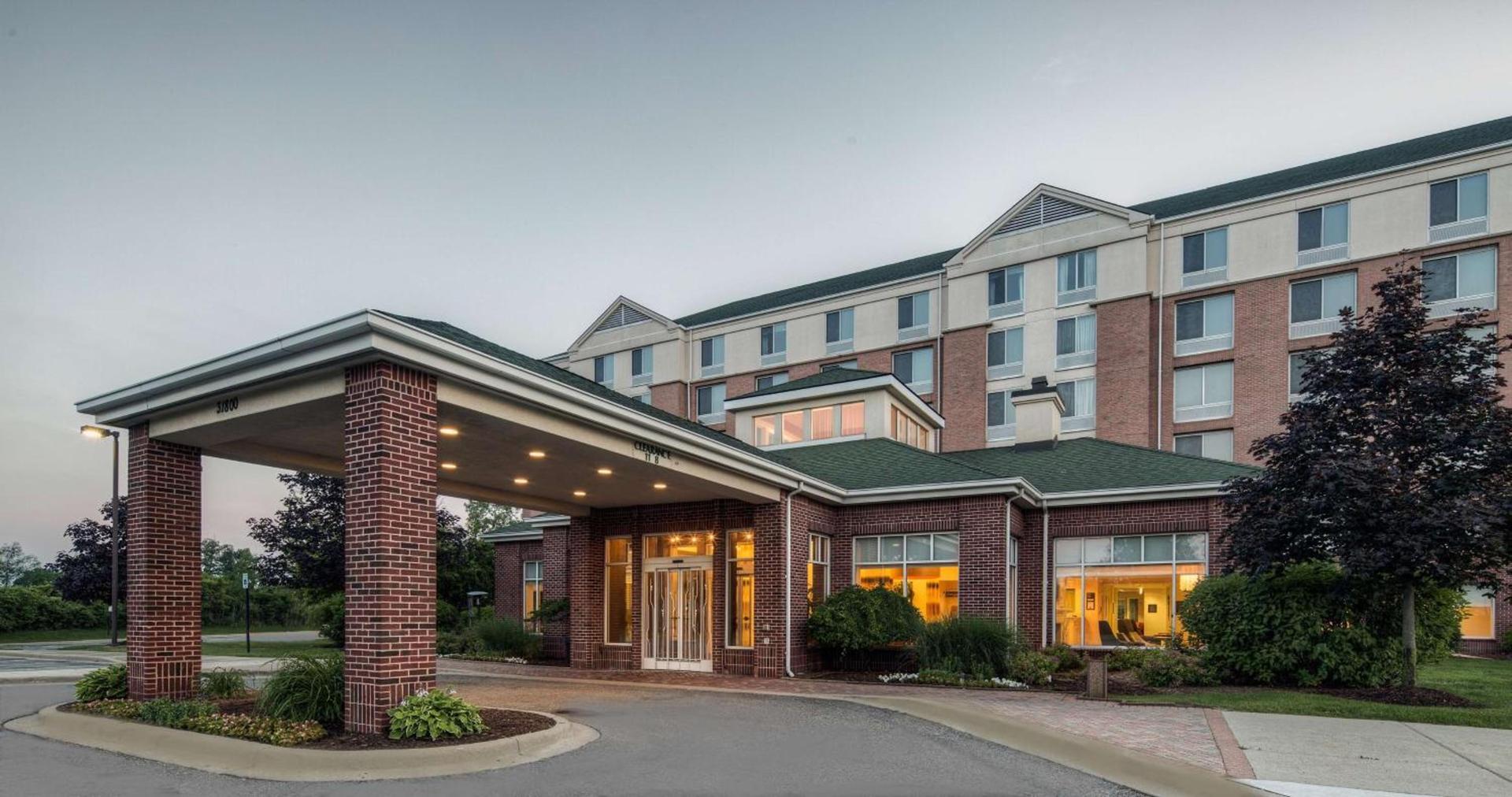 Hilton Garden Inn Detroit Metro Airport photo 3