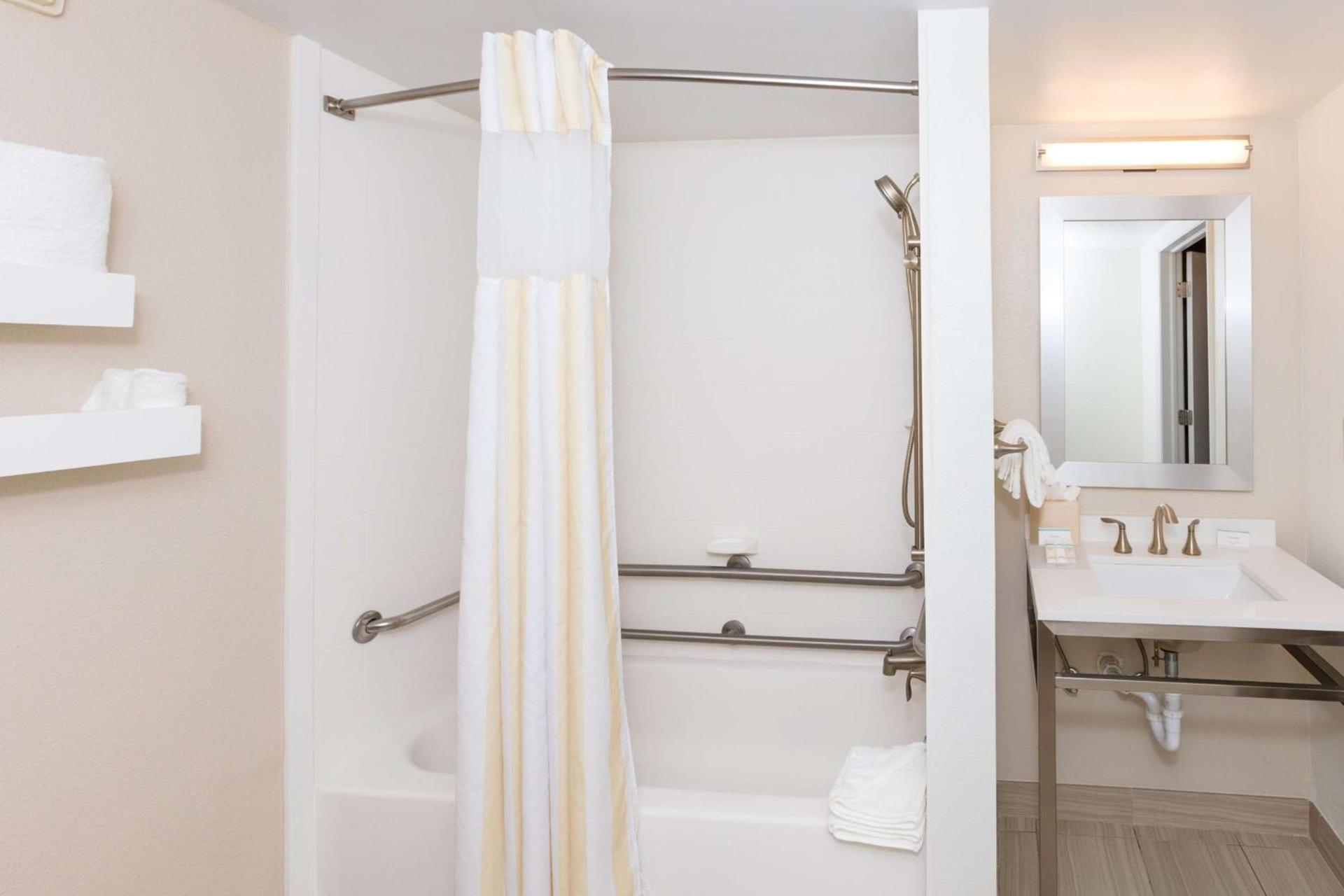 Hilton Garden Inn Daytona Beach Airport photo 25