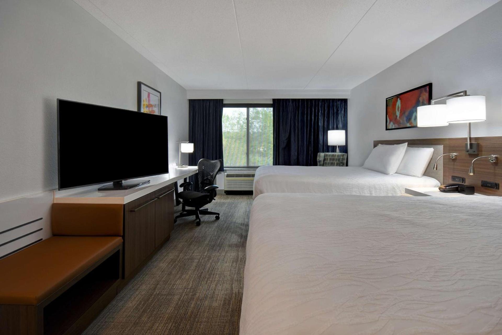 Hilton Garden Inn Detroit Metro Airport photo 14