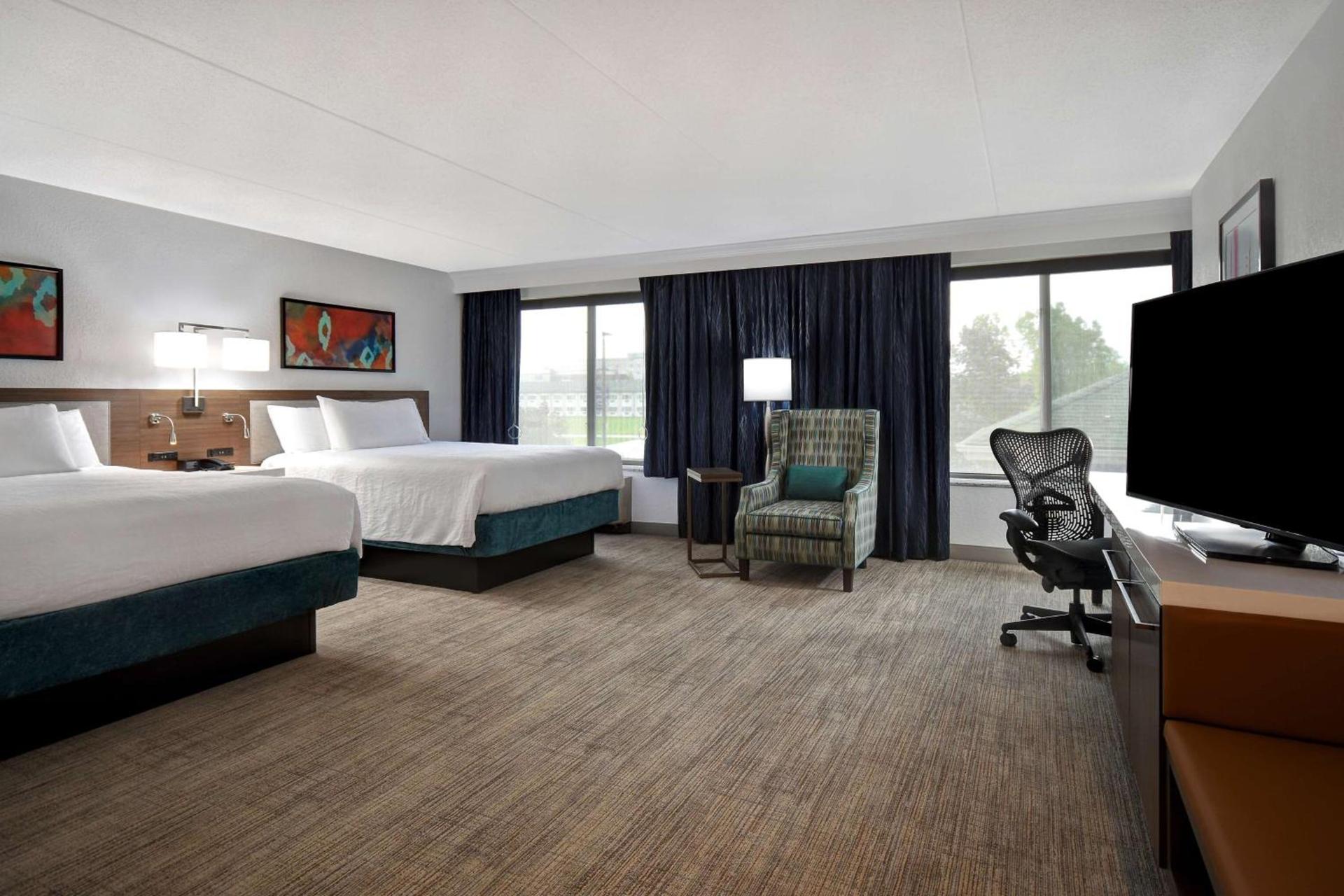 Hilton Garden Inn Detroit Metro Airport photo 16