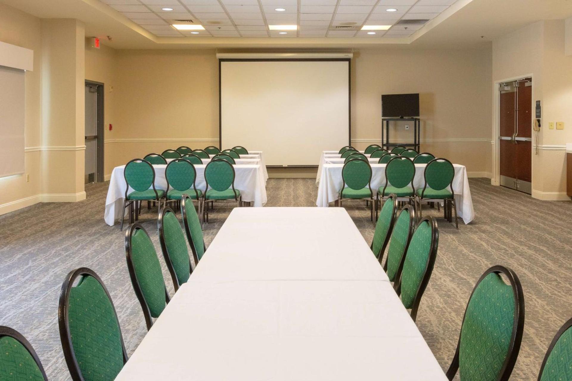 Hilton Garden Inn Daytona Beach Airport photo 52