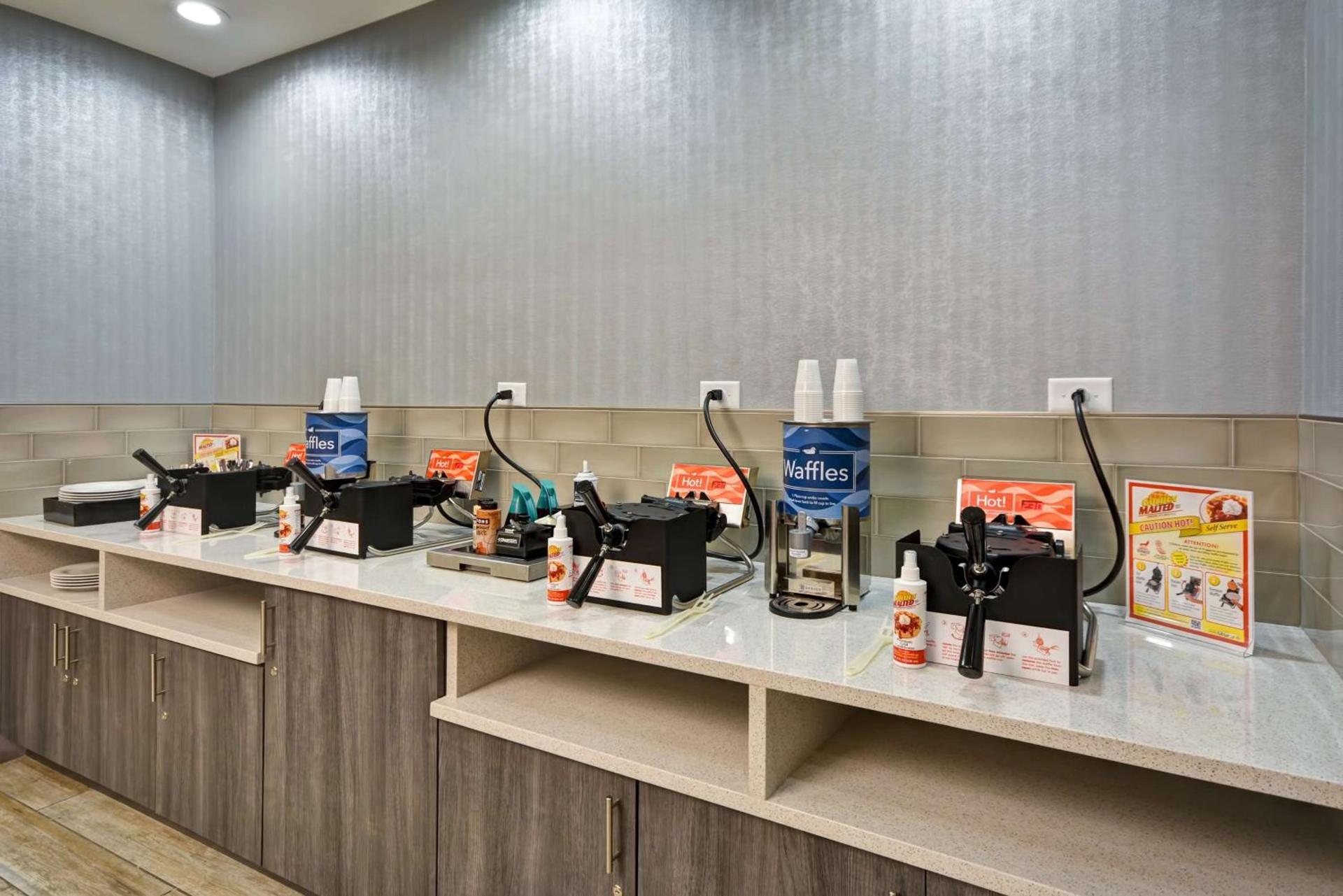 Homewood Suites by Hilton Orlando Theme Parks photo 11