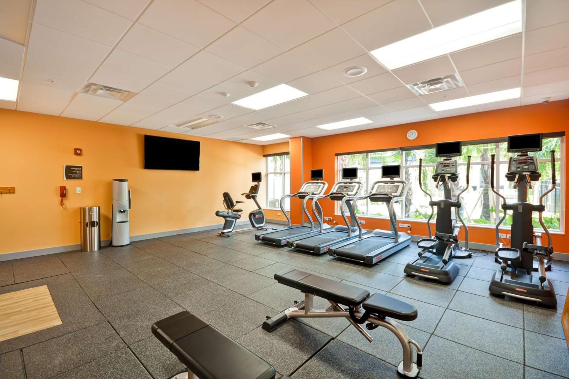 Homewood Suites by Hilton Orlando Theme Parks photo 16