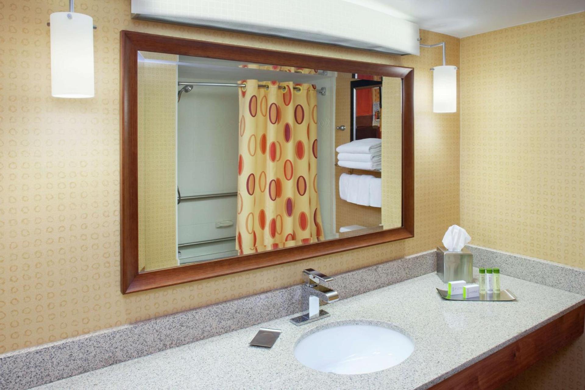 DoubleTree by Hilton Hotel Oak Ridge - Knoxville photo 32