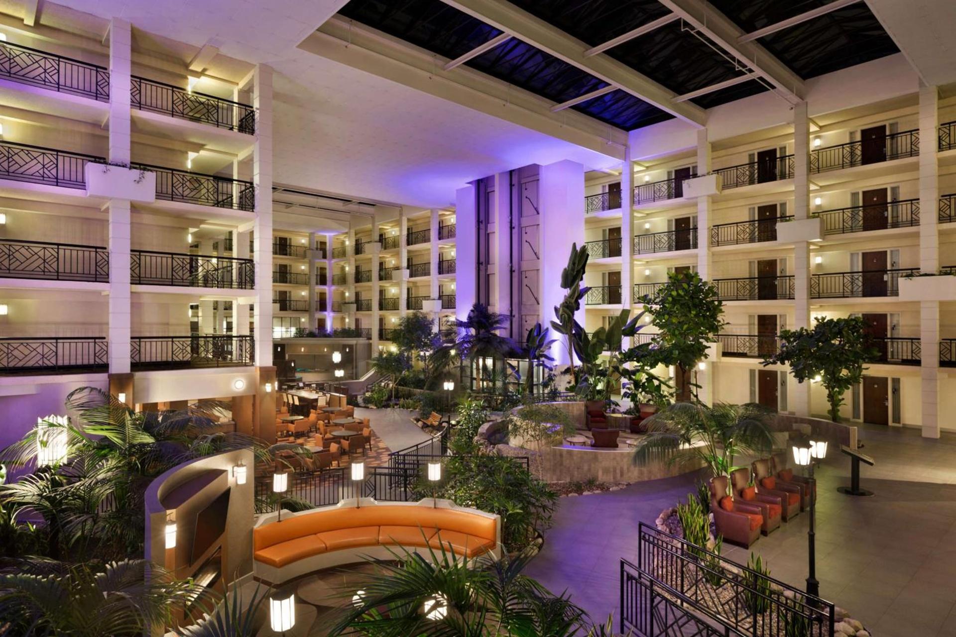 Embassy Suites by Hilton Piscataway Somerset photo 5