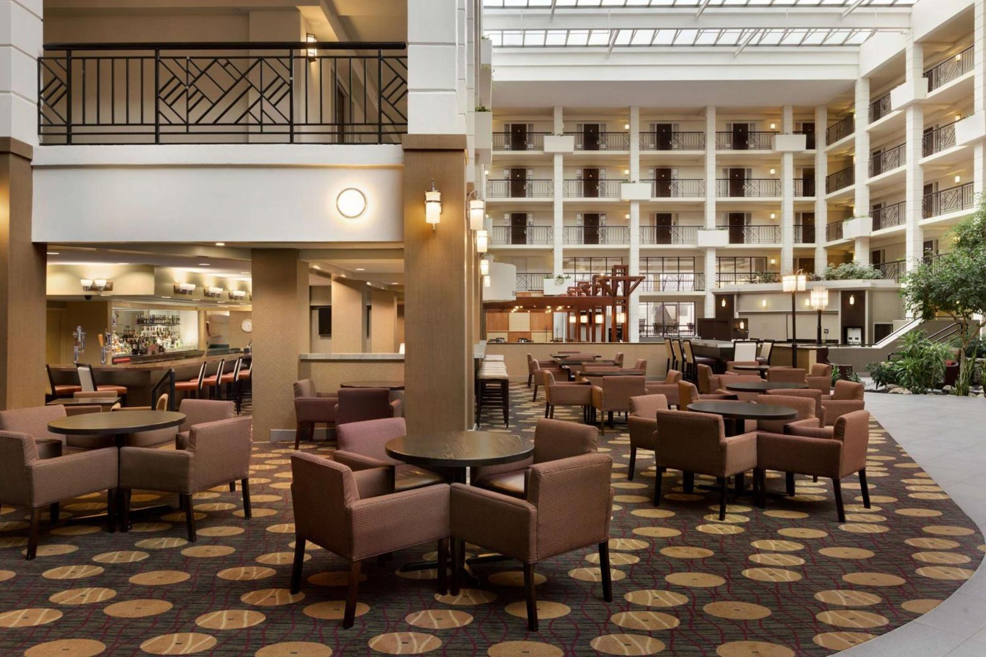 Embassy Suites by Hilton Piscataway Somerset photo 35