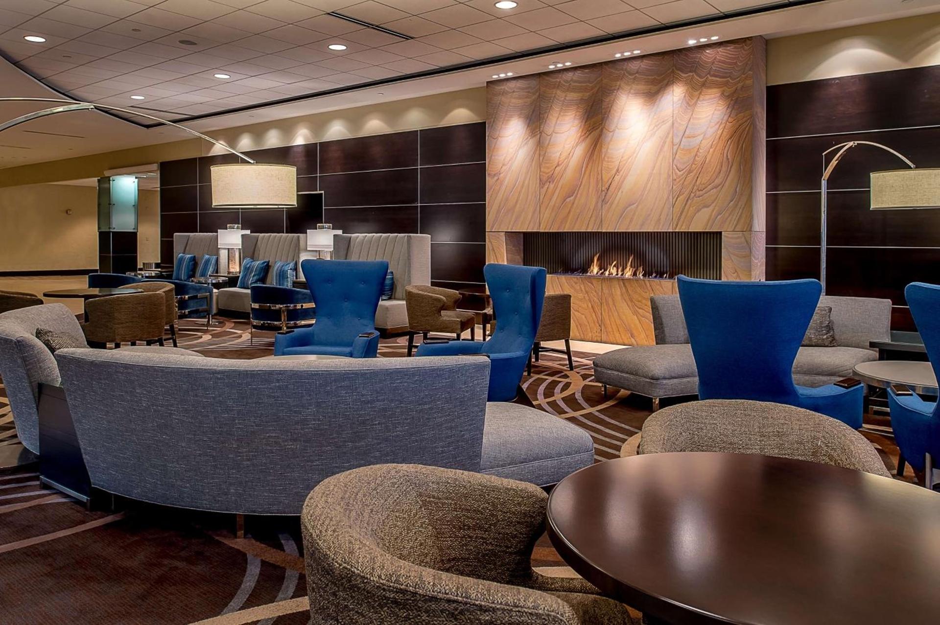 Hilton St. Louis at the Ballpark photo 5