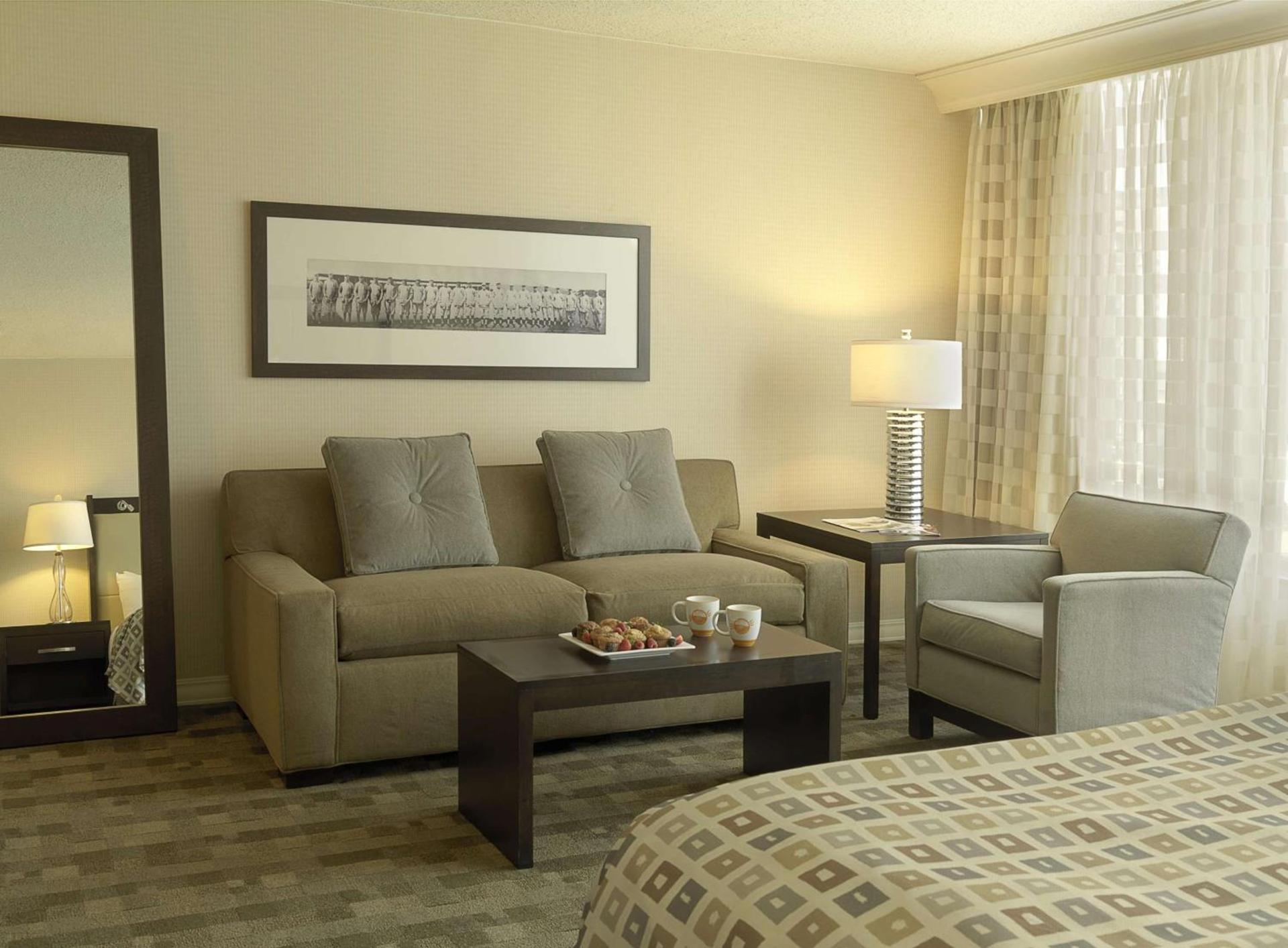 Hilton St. Louis at the Ballpark photo 33