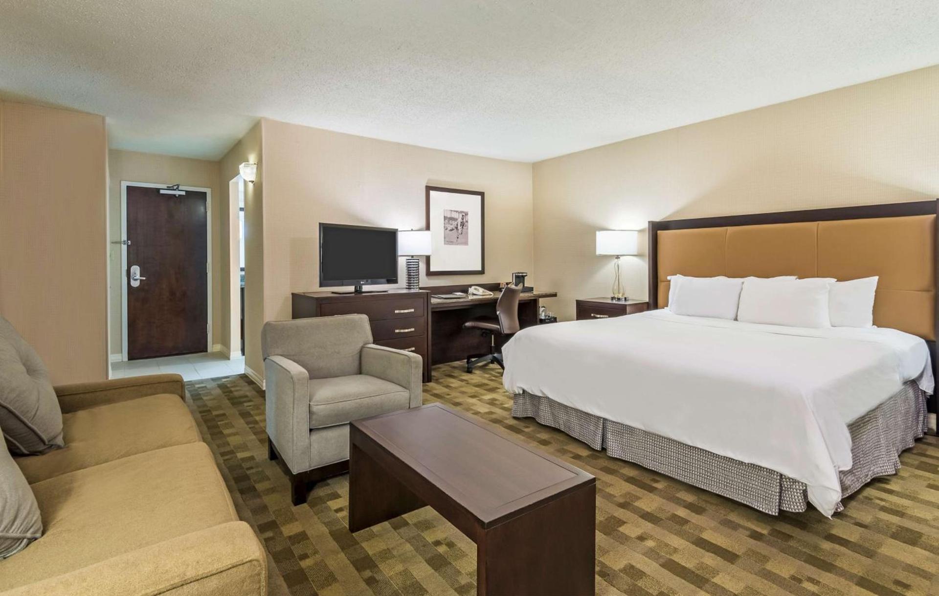 Hilton St. Louis at the Ballpark photo 32