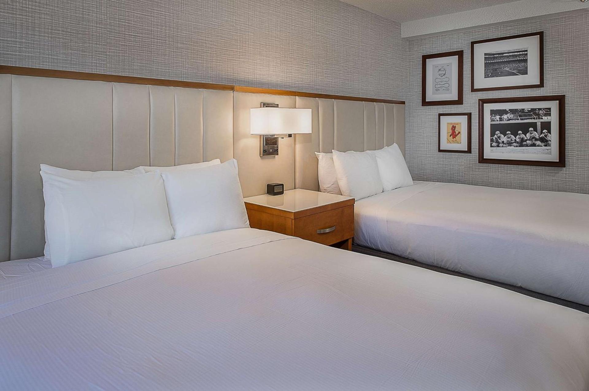 Hilton St. Louis at the Ballpark photo 35