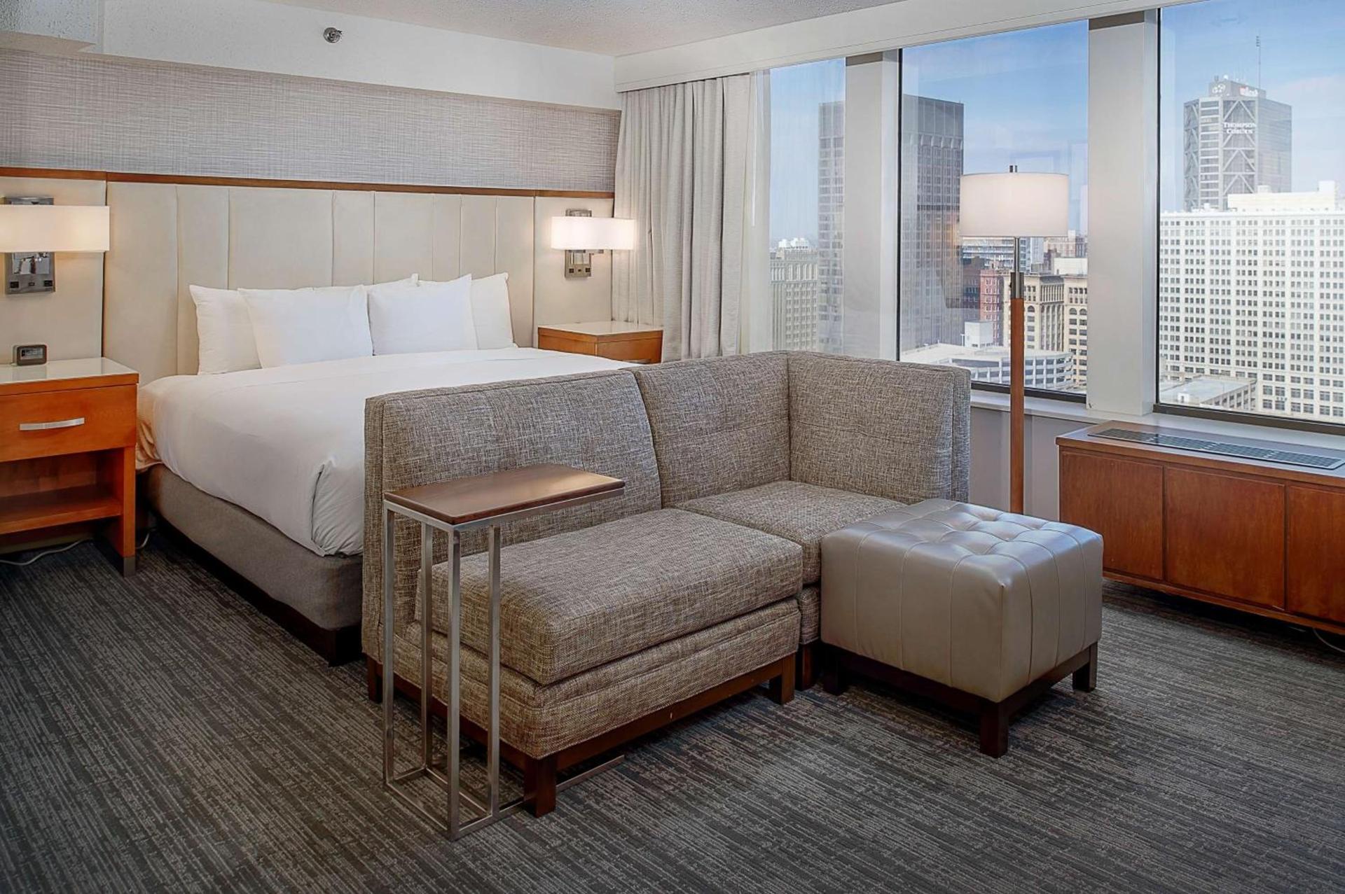 Hilton St. Louis at the Ballpark photo 39
