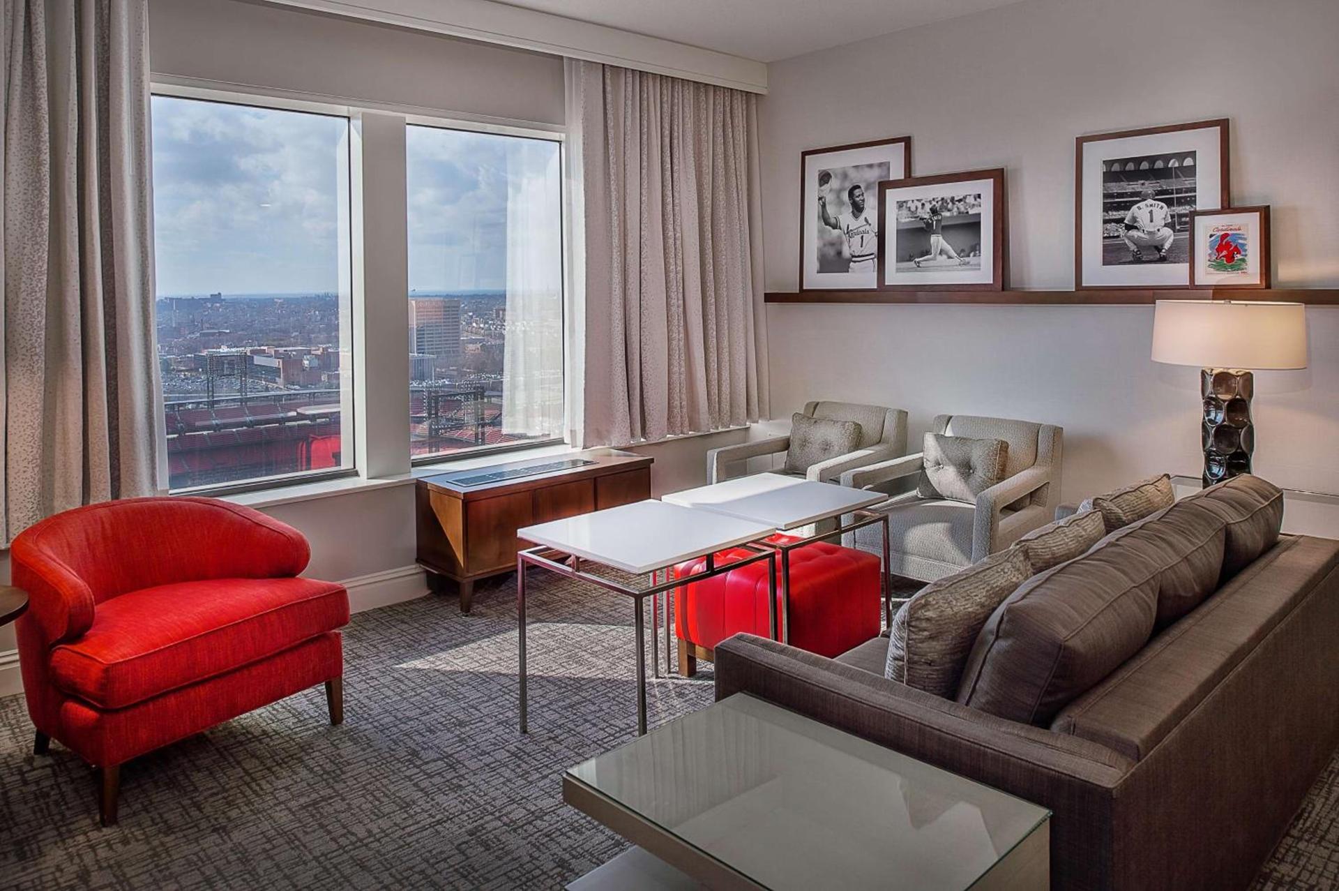 Hilton St. Louis at the Ballpark photo 41
