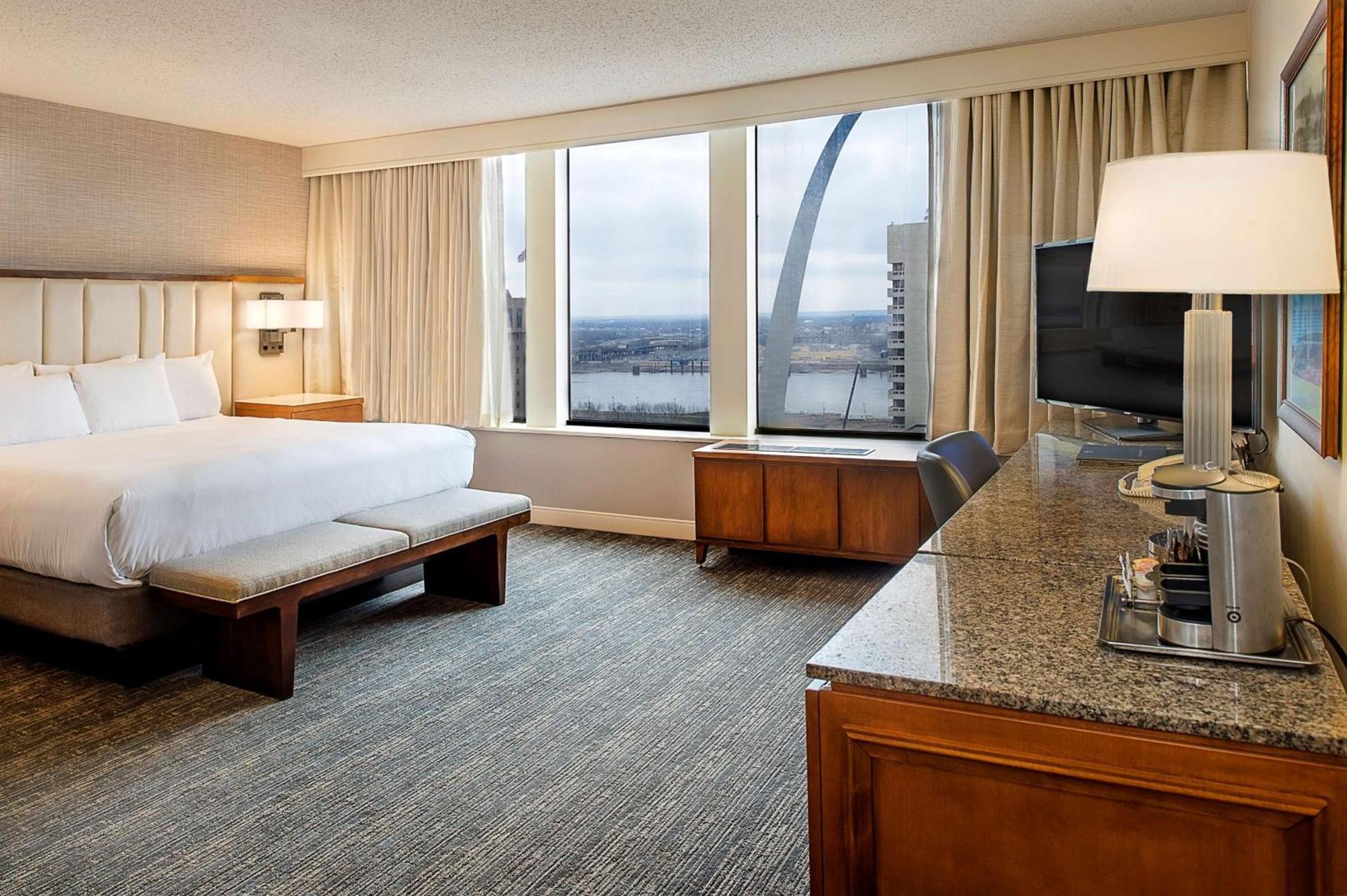 Hilton St. Louis at the Ballpark photo 47