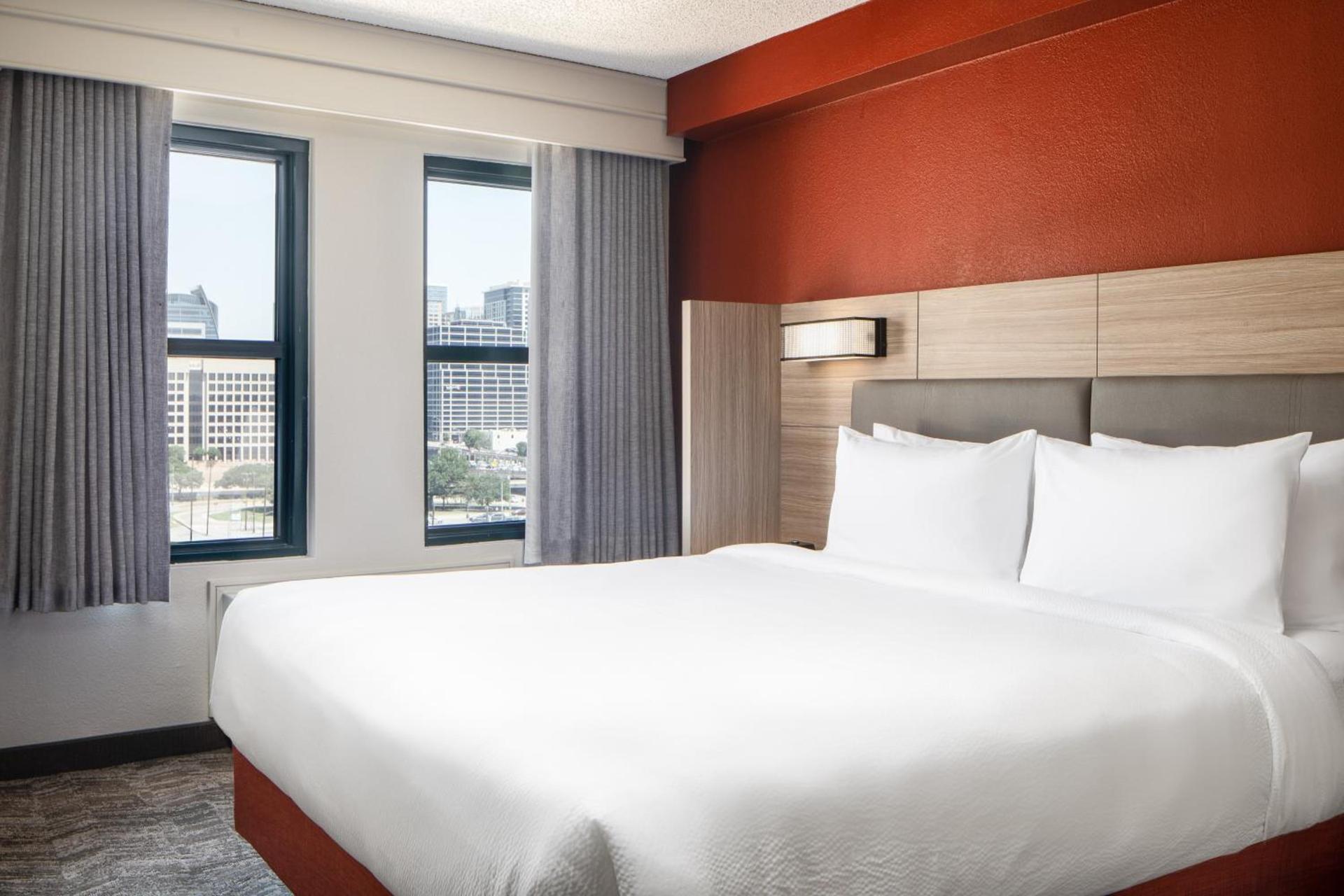 SpringHill Suites by Marriott Dallas Downtown / West End photo 35