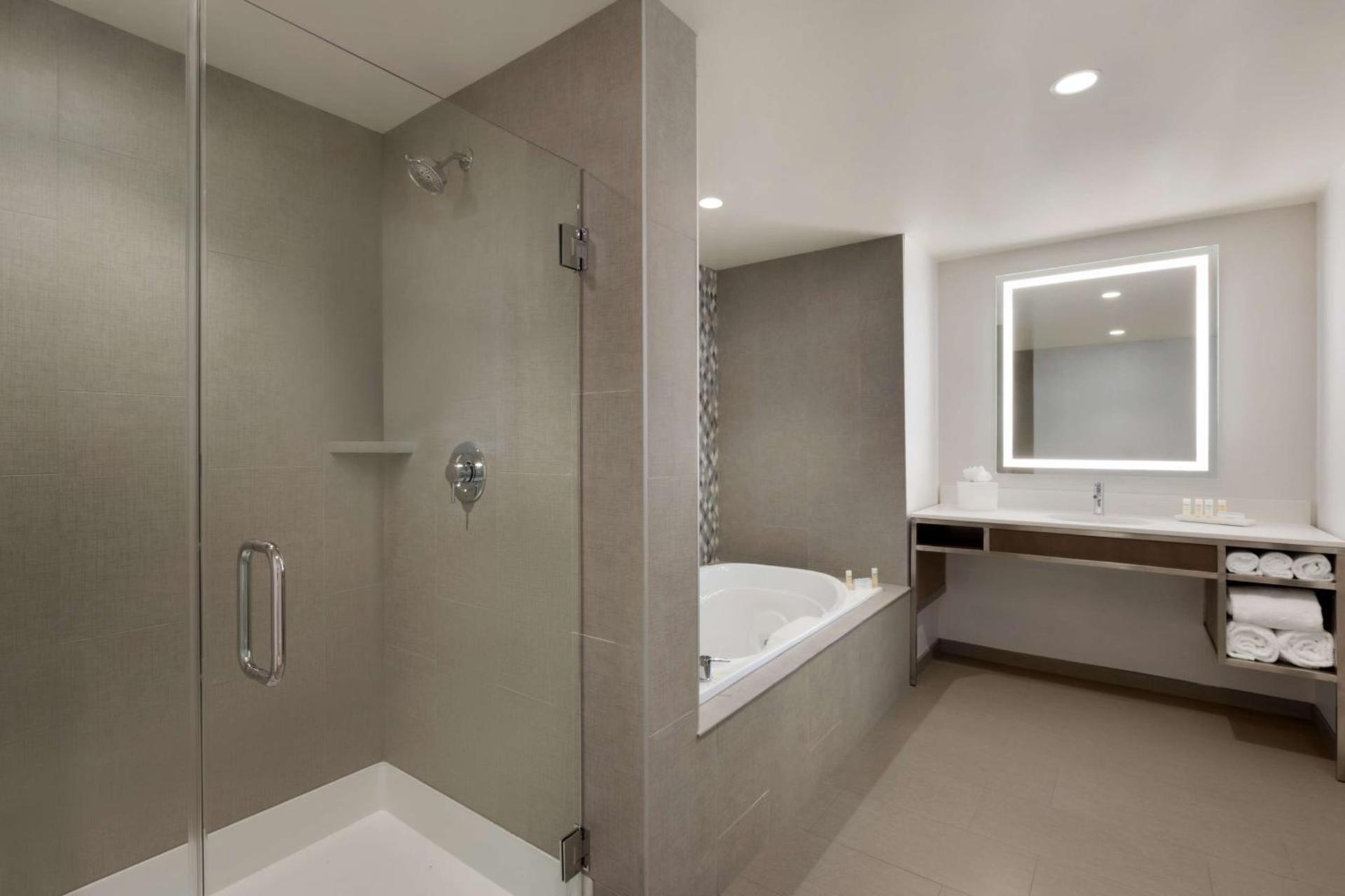 Hilton Garden Inn Lompoc, Ca photo 16