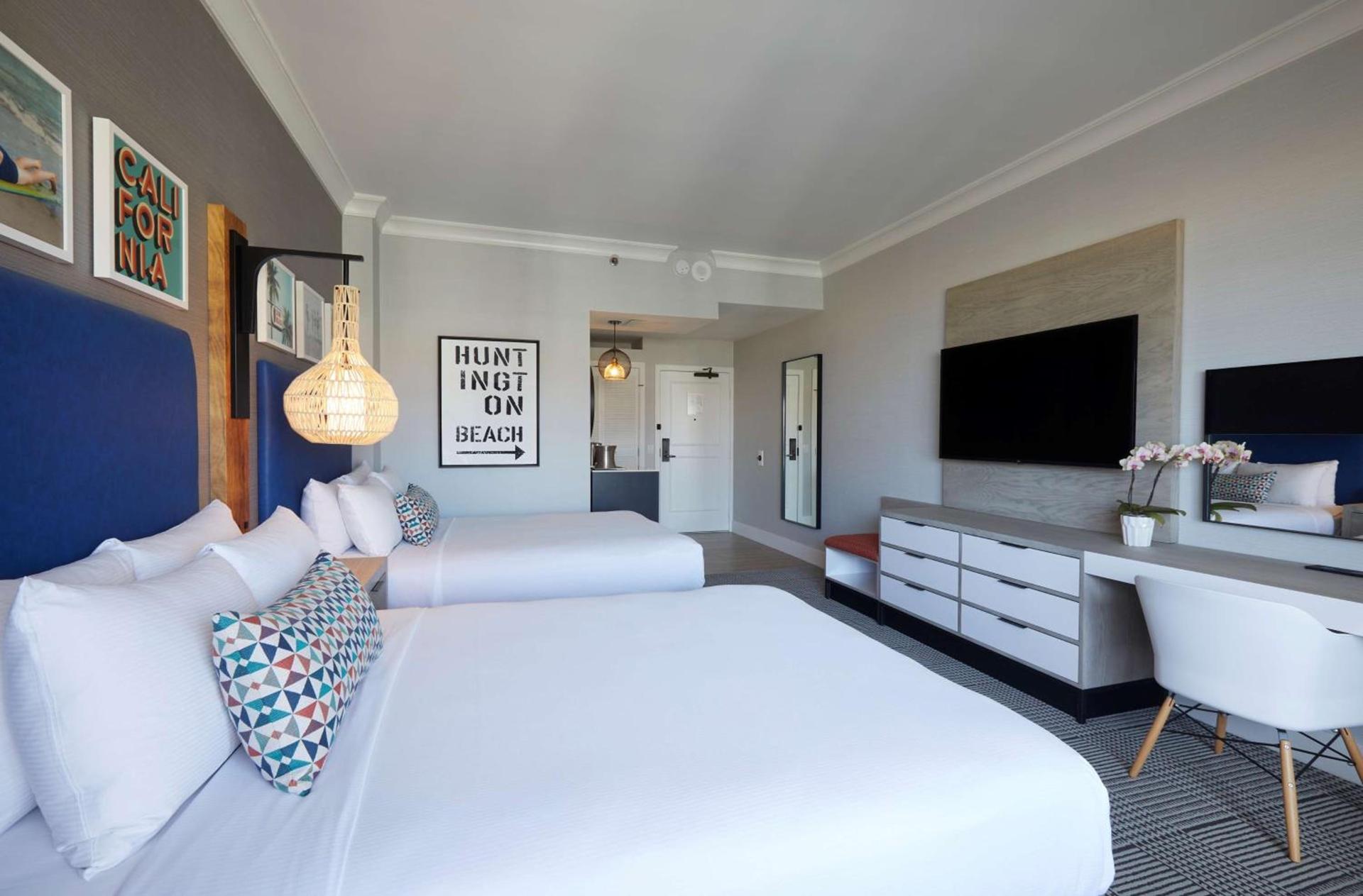 The Waterfront Beach Resort, A Hilton Hotel photo 66