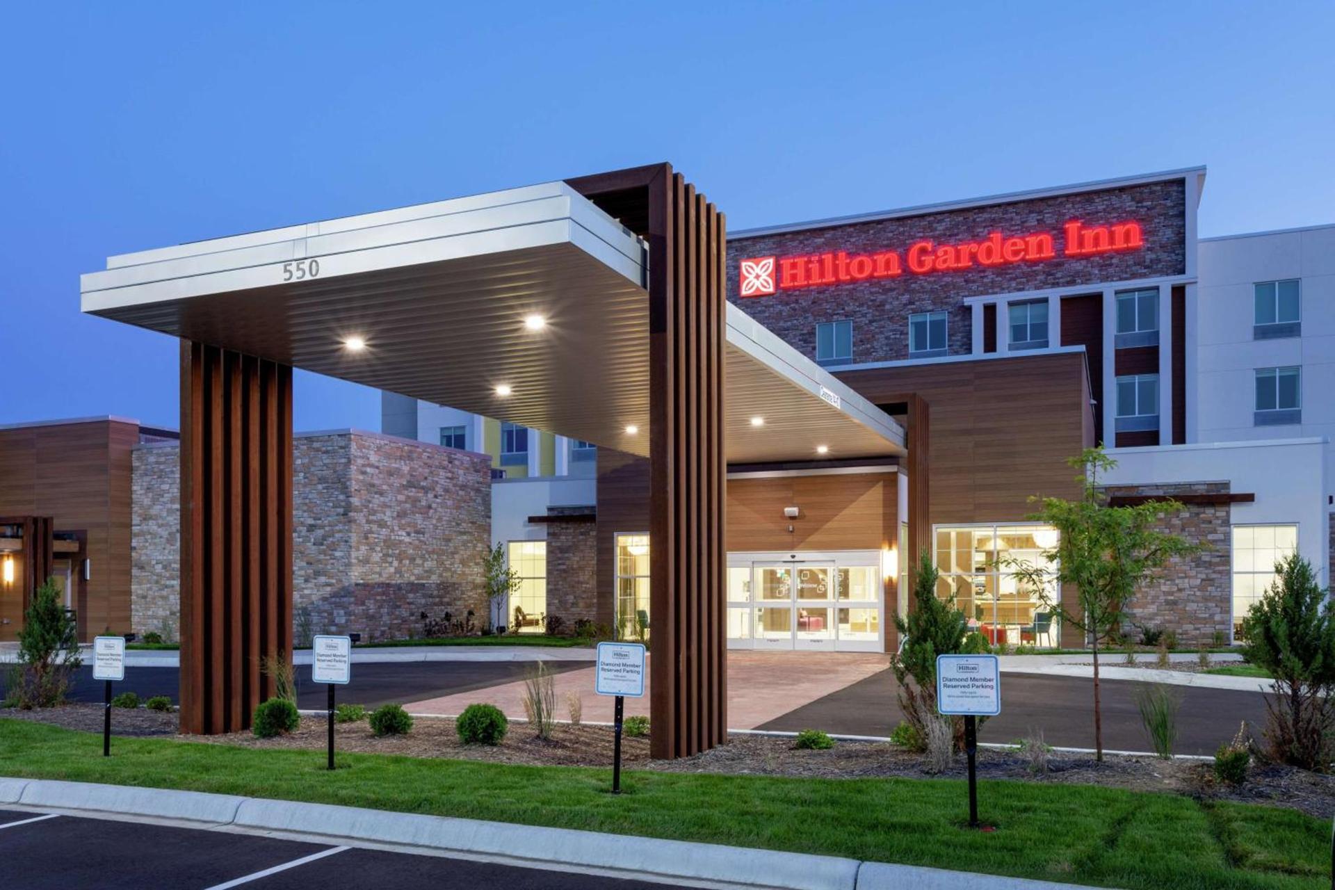Hilton Garden Inn St. Cloud, Mn photo 1