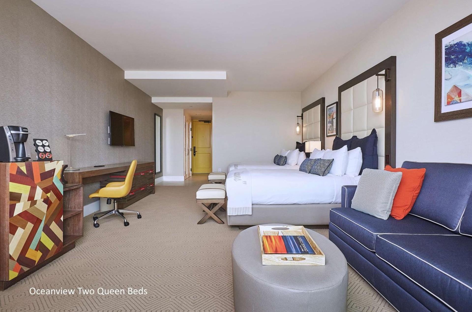 The Waterfront Beach Resort, A Hilton Hotel photo 81