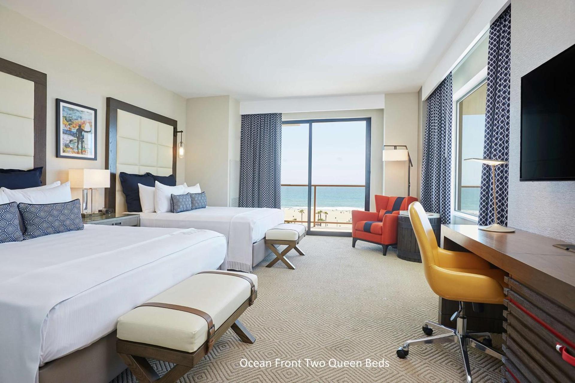 The Waterfront Beach Resort, A Hilton Hotel photo 83