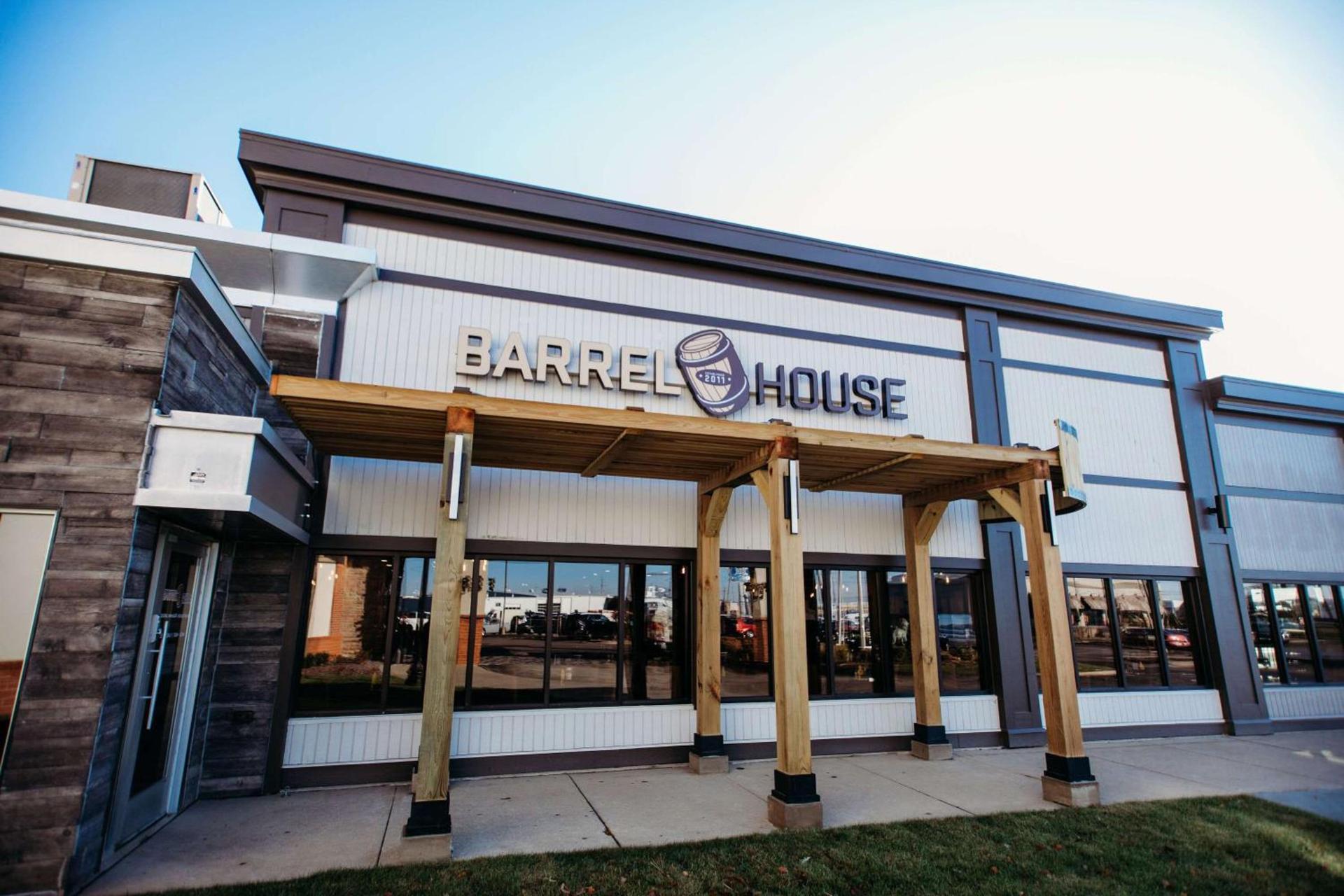 DoubleTree by Hilton Bloomington — hotel in Bloomington