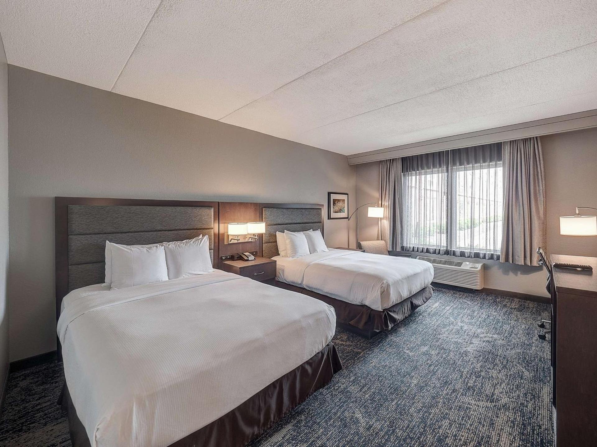 DoubleTree by Hilton Bloomington photo 15