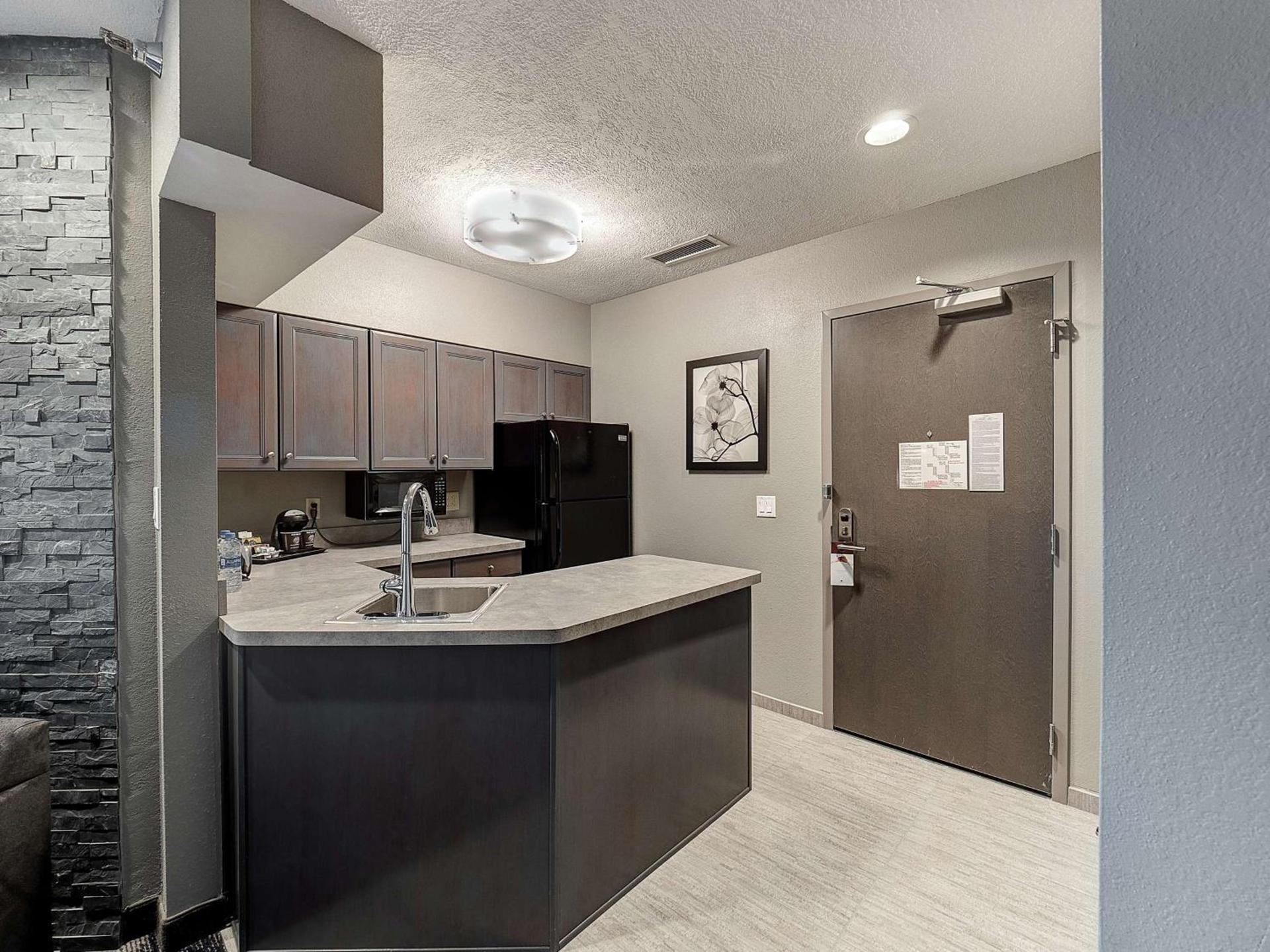 DoubleTree by Hilton Bloomington photo 86