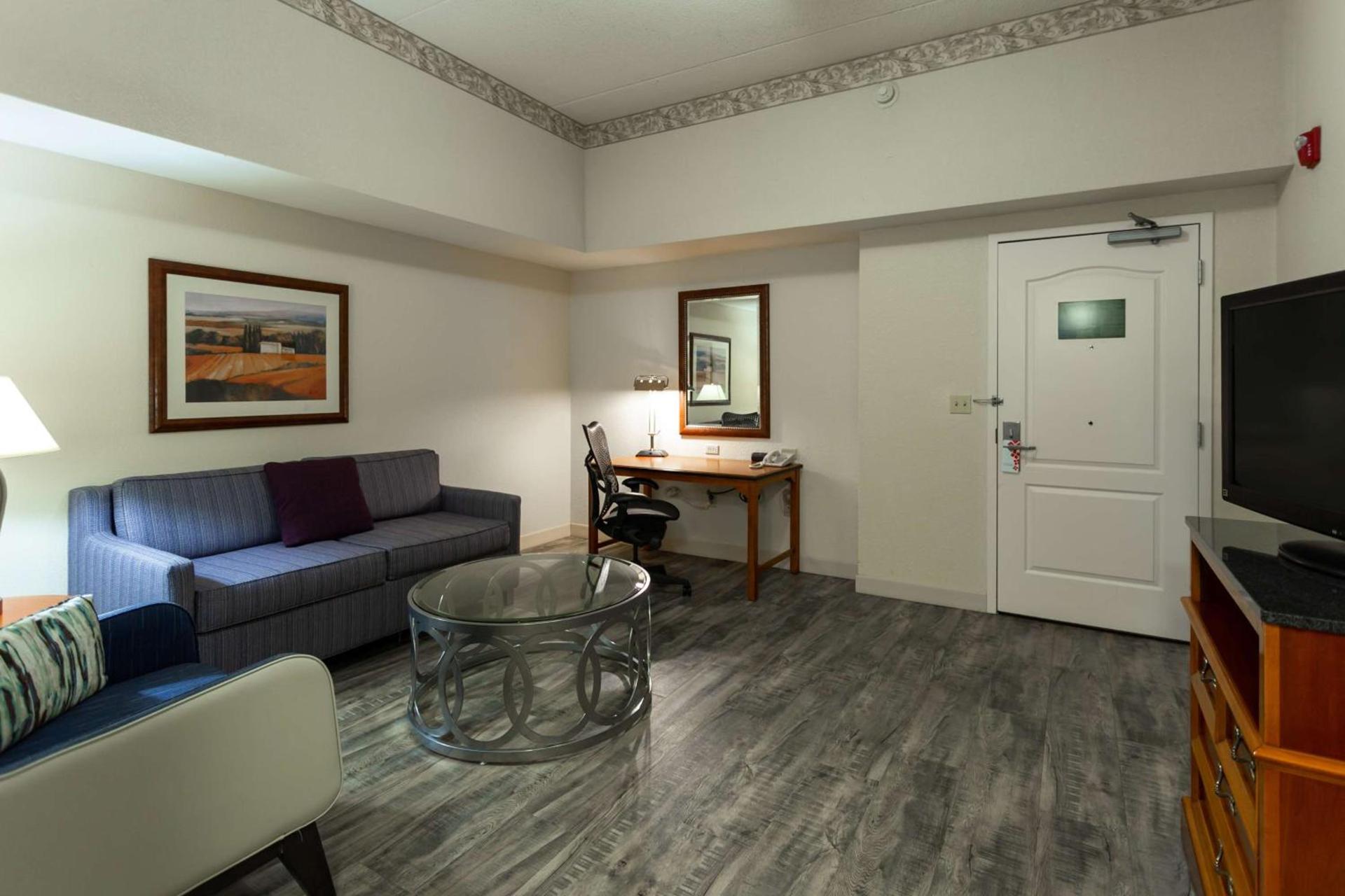 Hilton Garden Inn Wooster photo 10