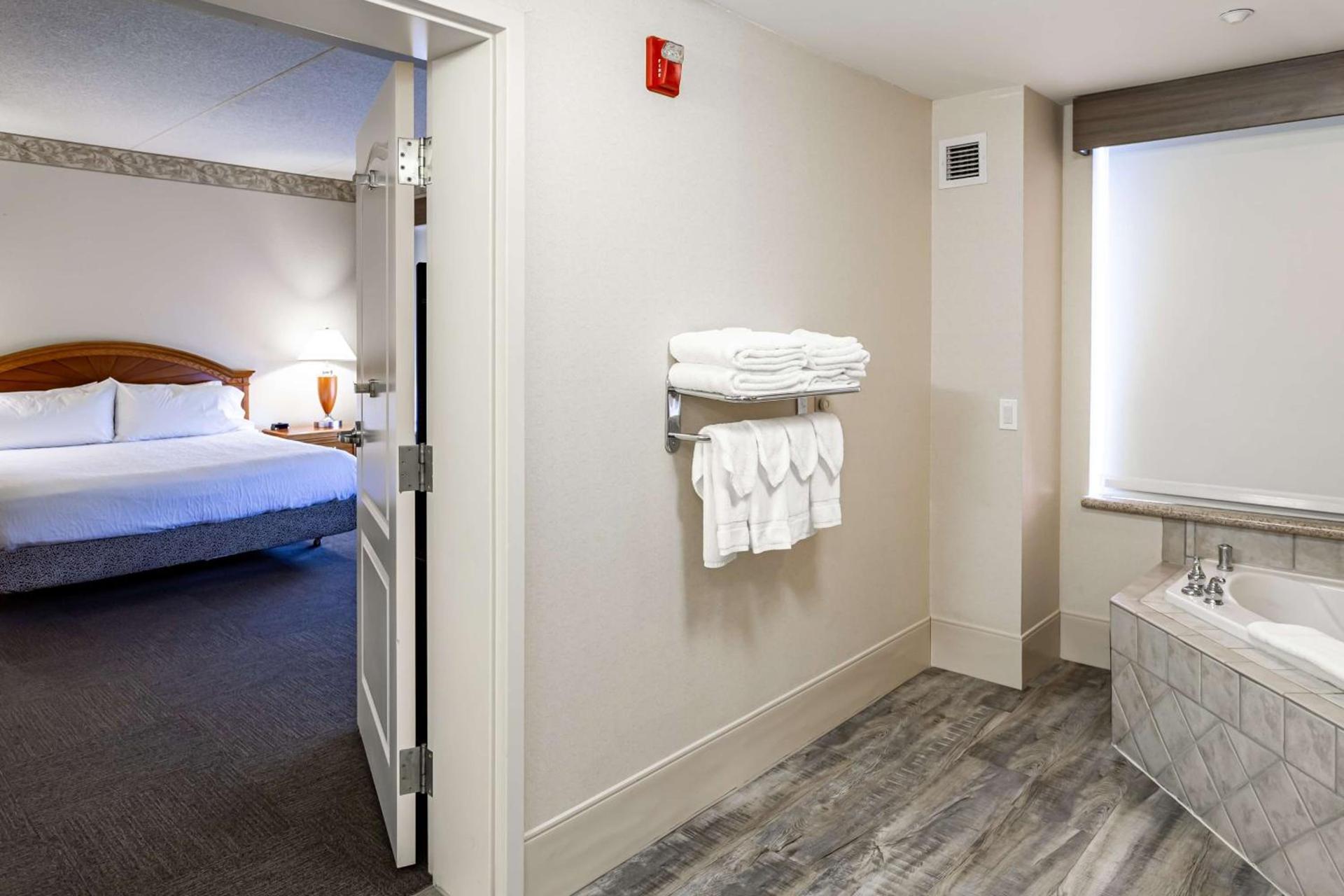 Hilton Garden Inn Wooster photo 14