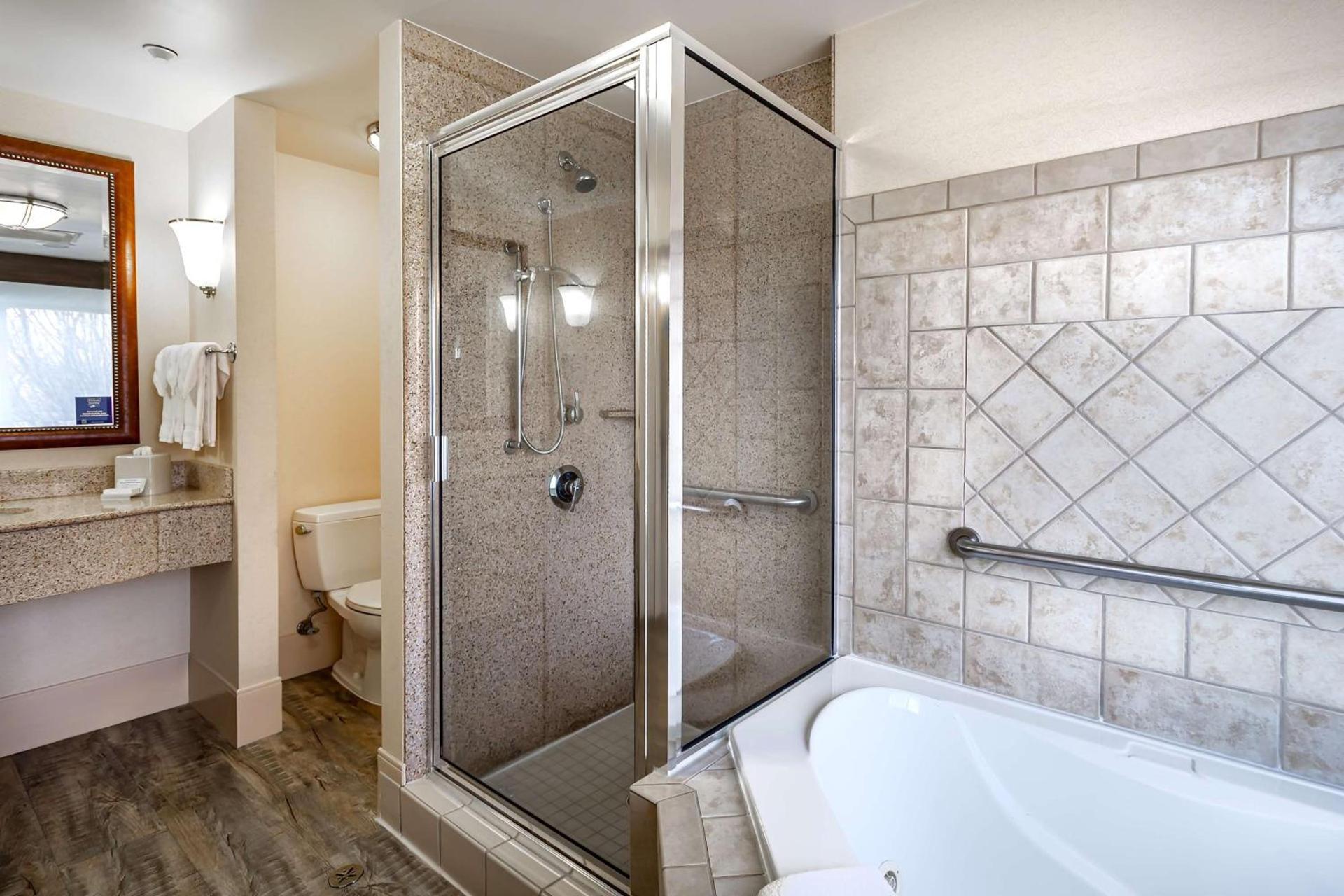 Hilton Garden Inn Wooster photo 15