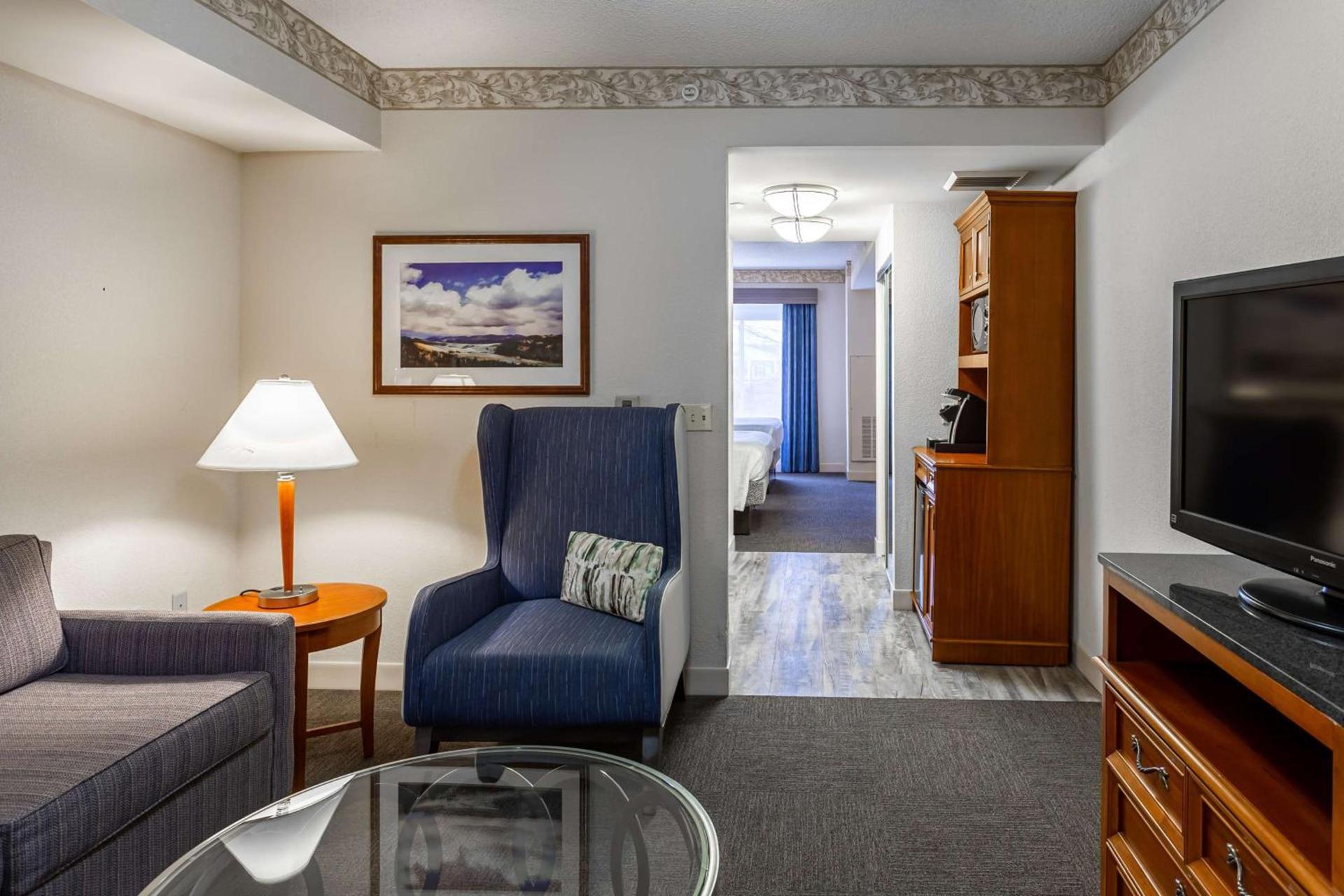 Hilton Garden Inn Wooster photo 19