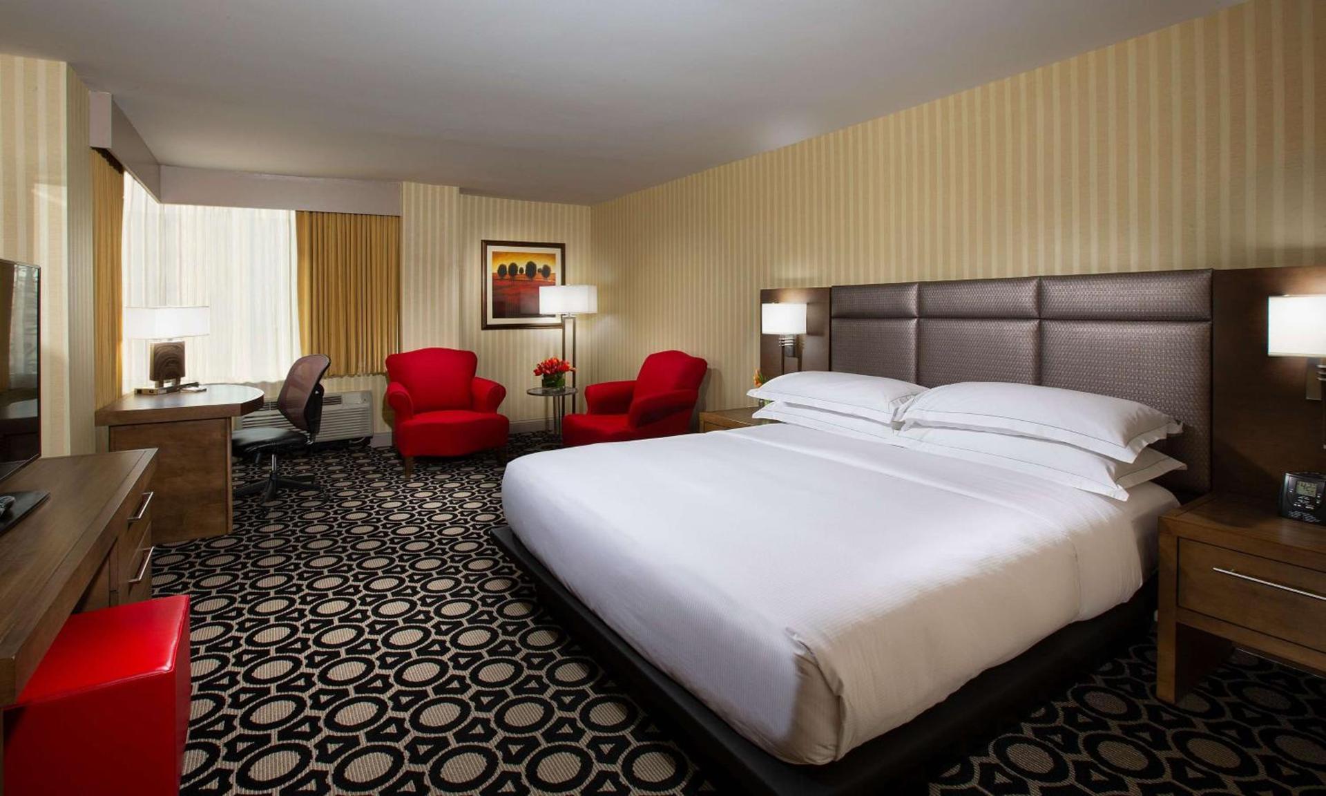Hilton Chicago/Northbrook photo 34