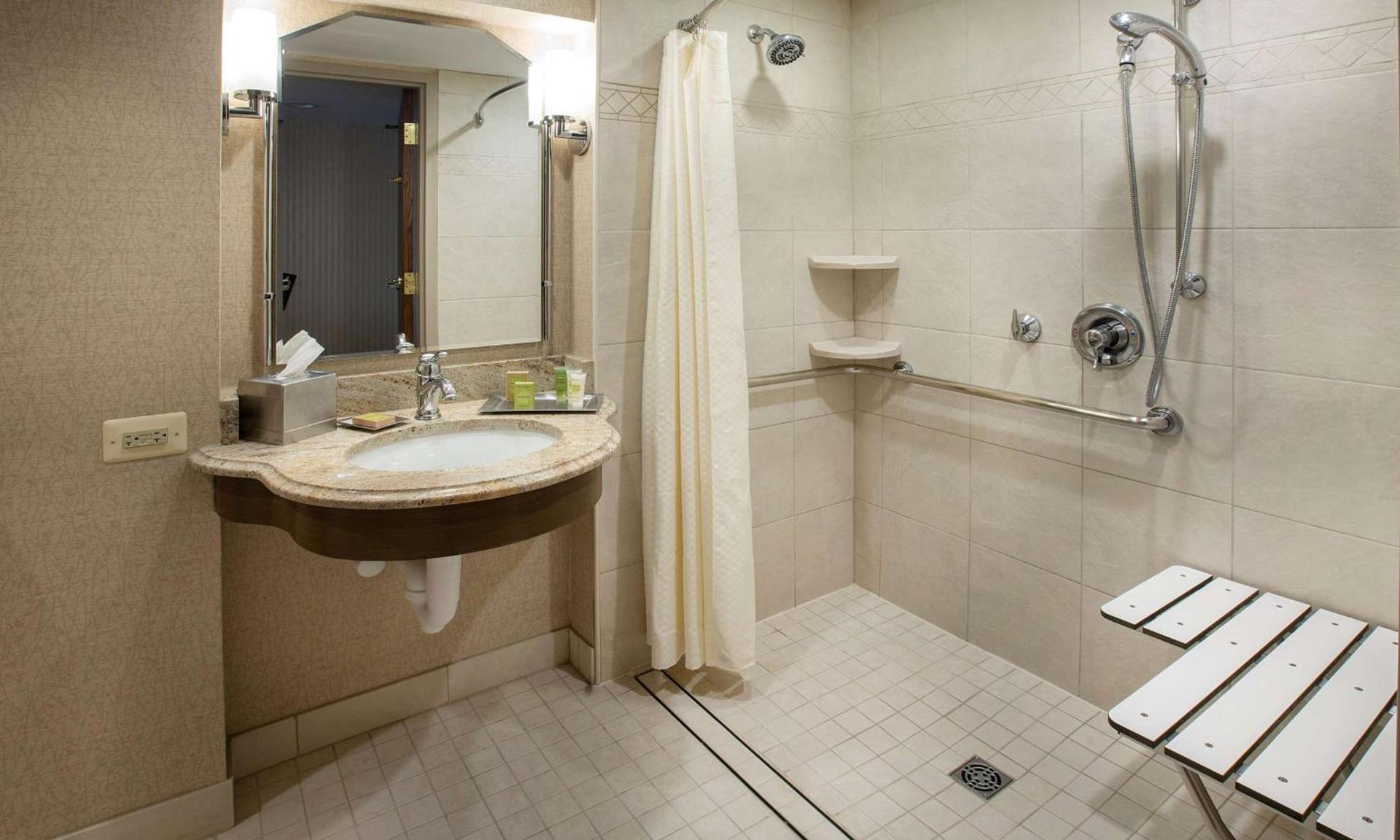 Hilton Chicago/Northbrook photo 39