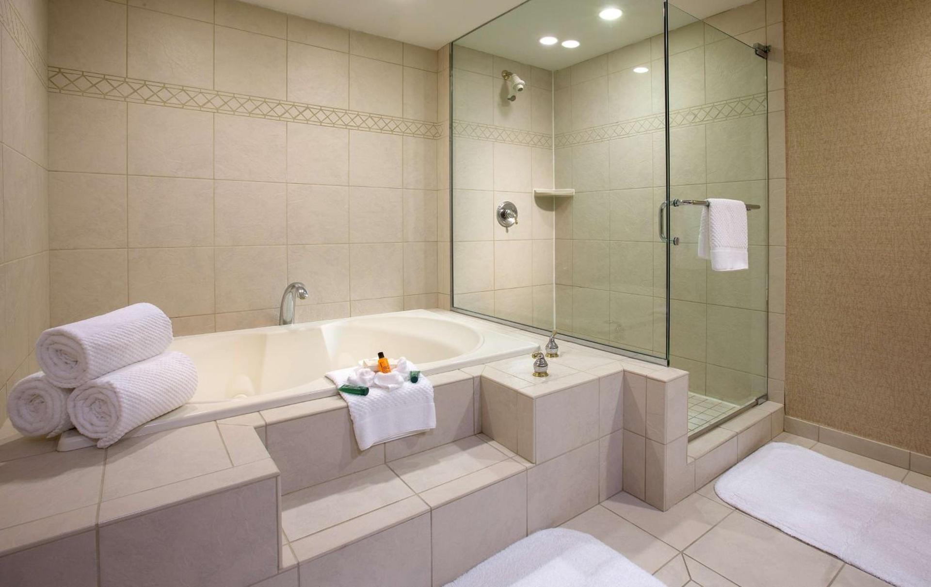 Hilton Chicago/Northbrook photo 49