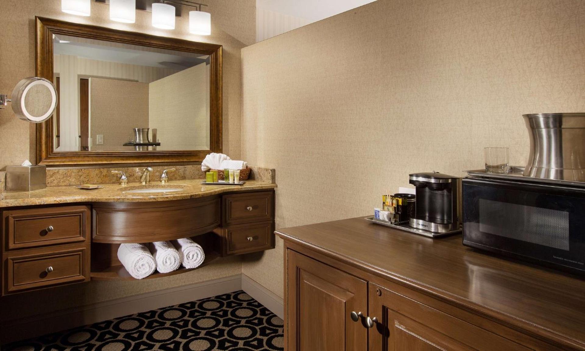 Hilton Chicago/Northbrook photo 96
