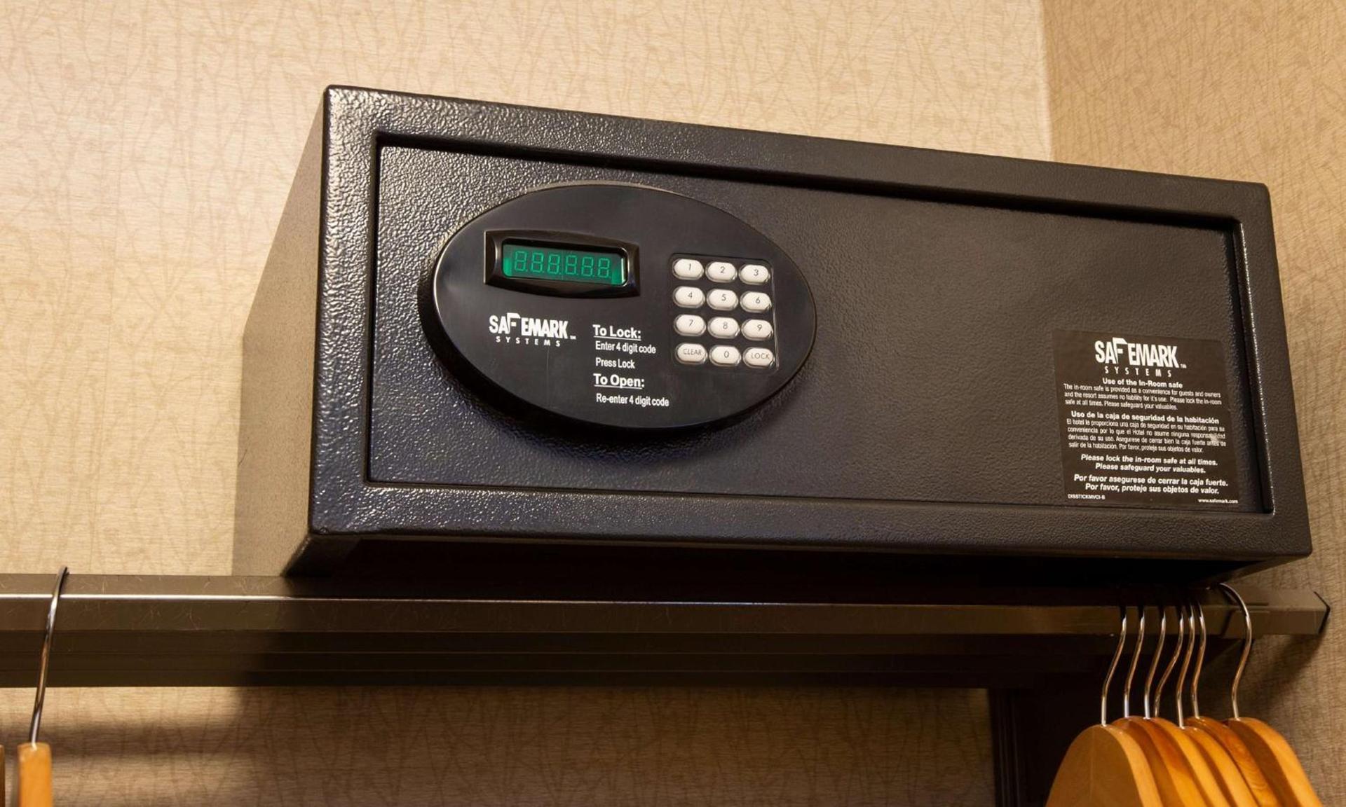 Hilton Chicago/Northbrook photo 97