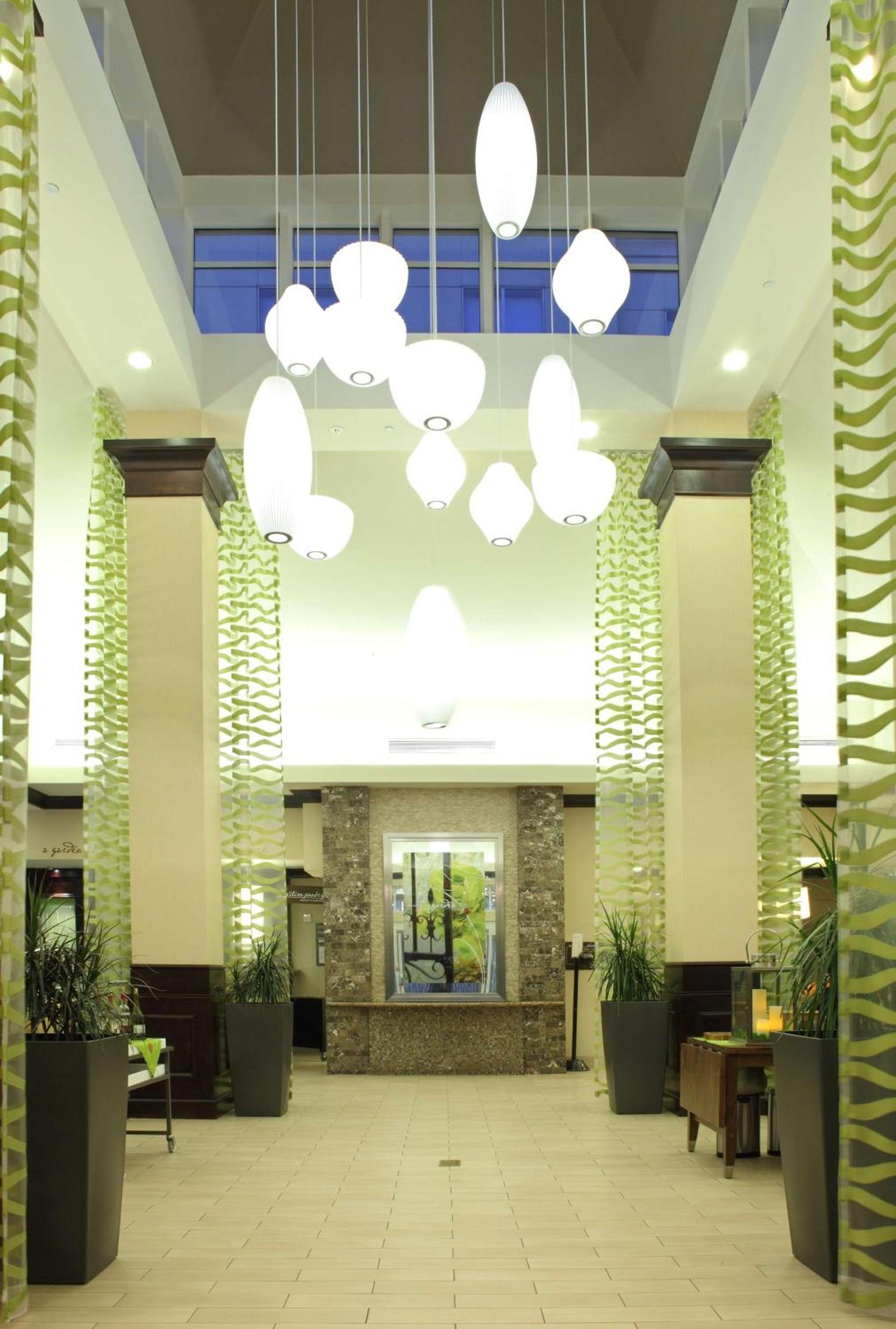 Hilton Garden Inn Frederick photo 8
